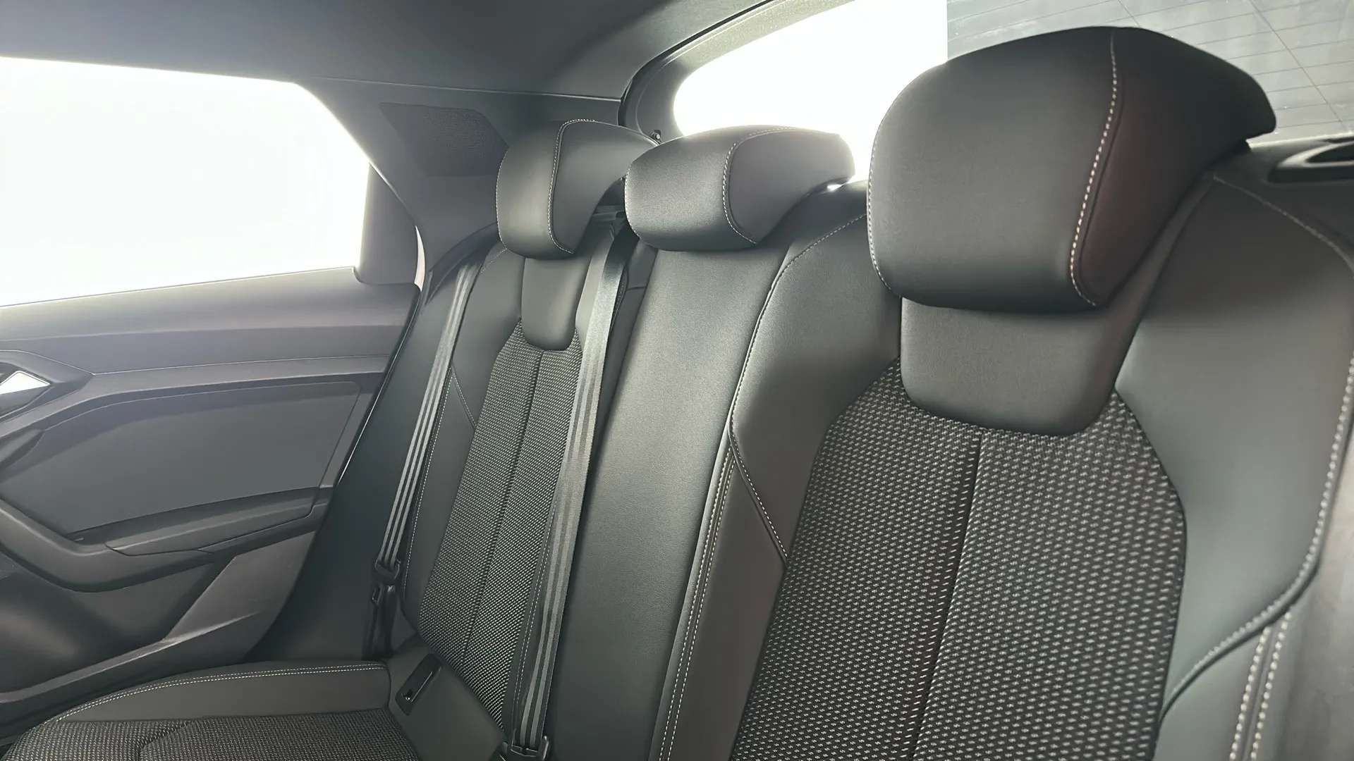 2023 AUDI A1 2023 AUDI A1