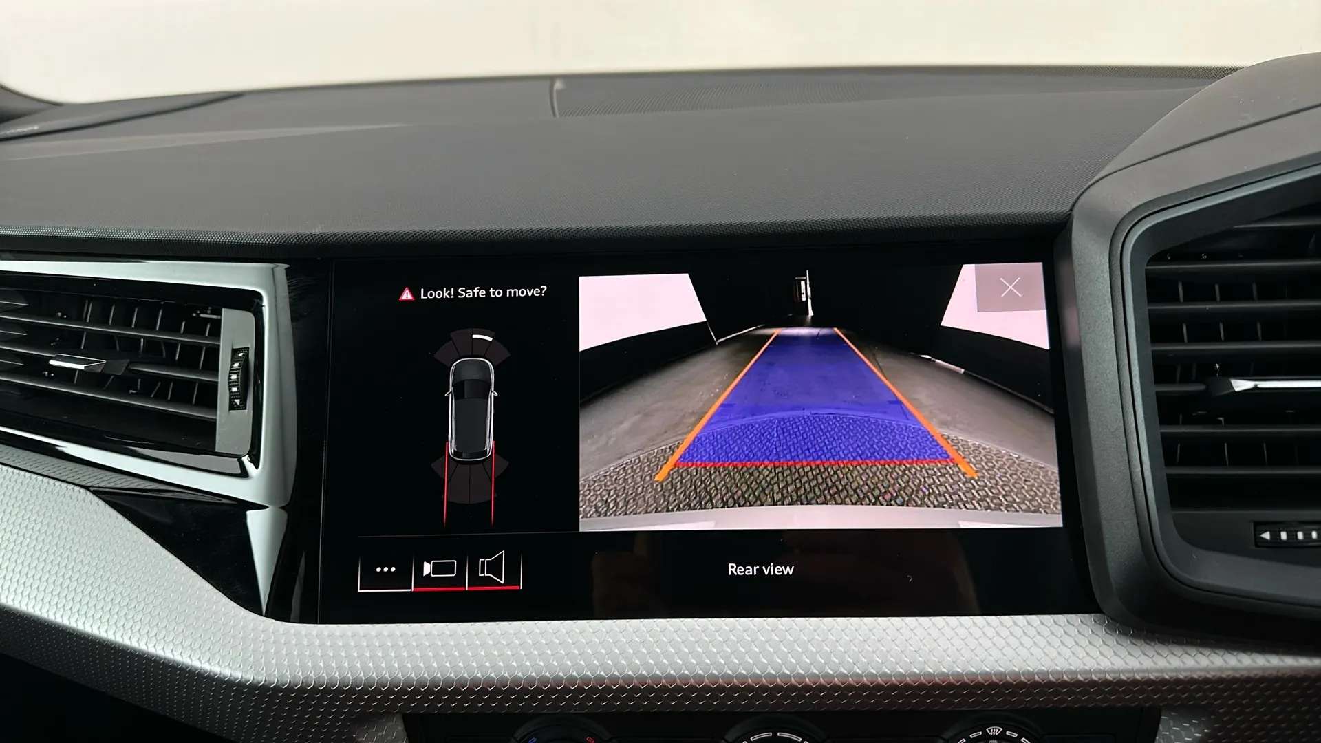 2023 AUDI A1 2023 AUDI A1