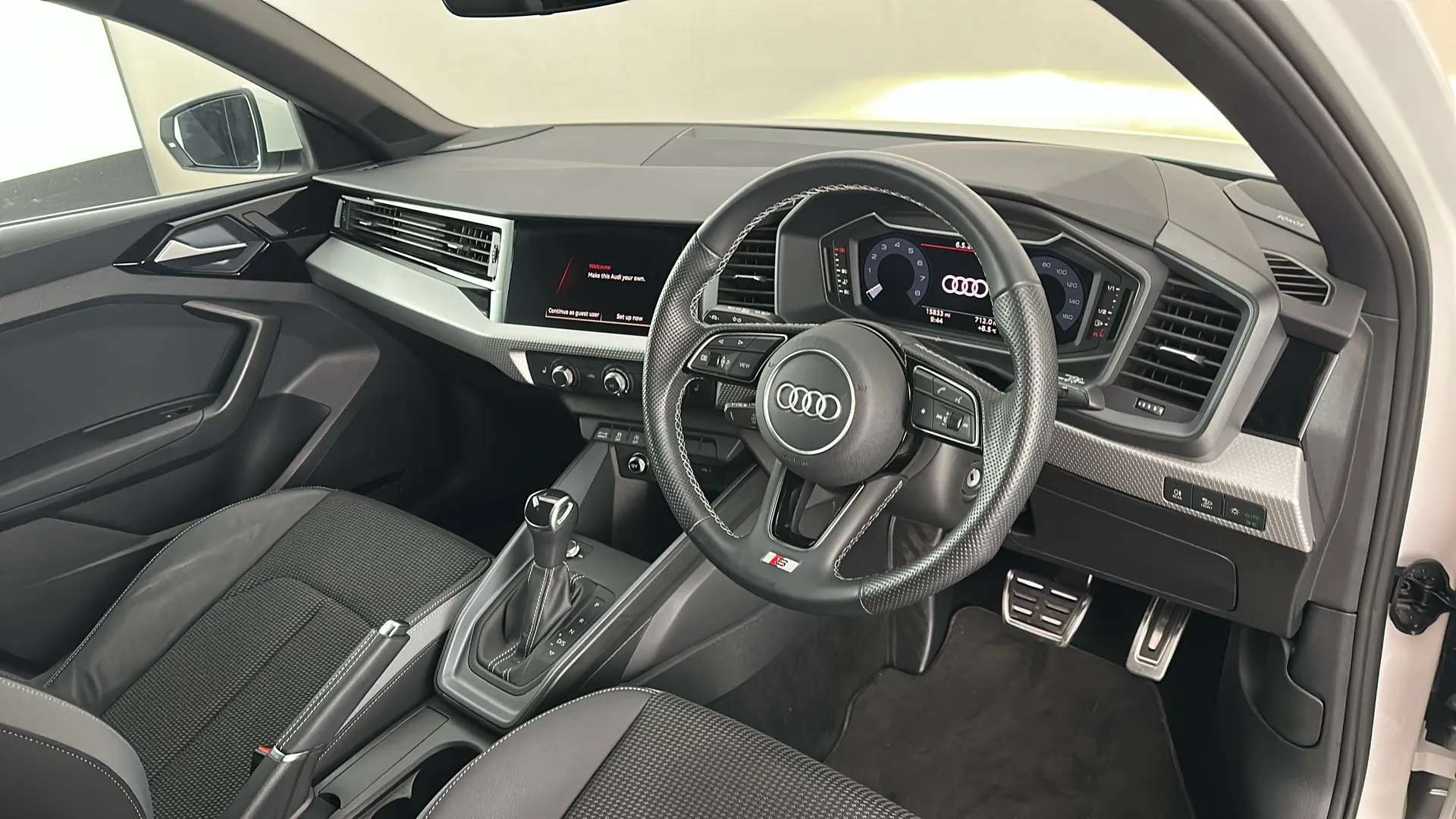 2023 AUDI A1 2023 AUDI A1