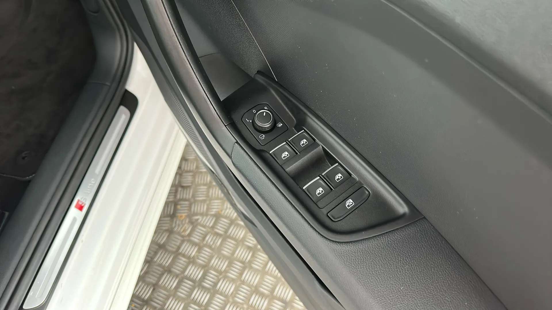 2023 AUDI A1 2023 AUDI A1