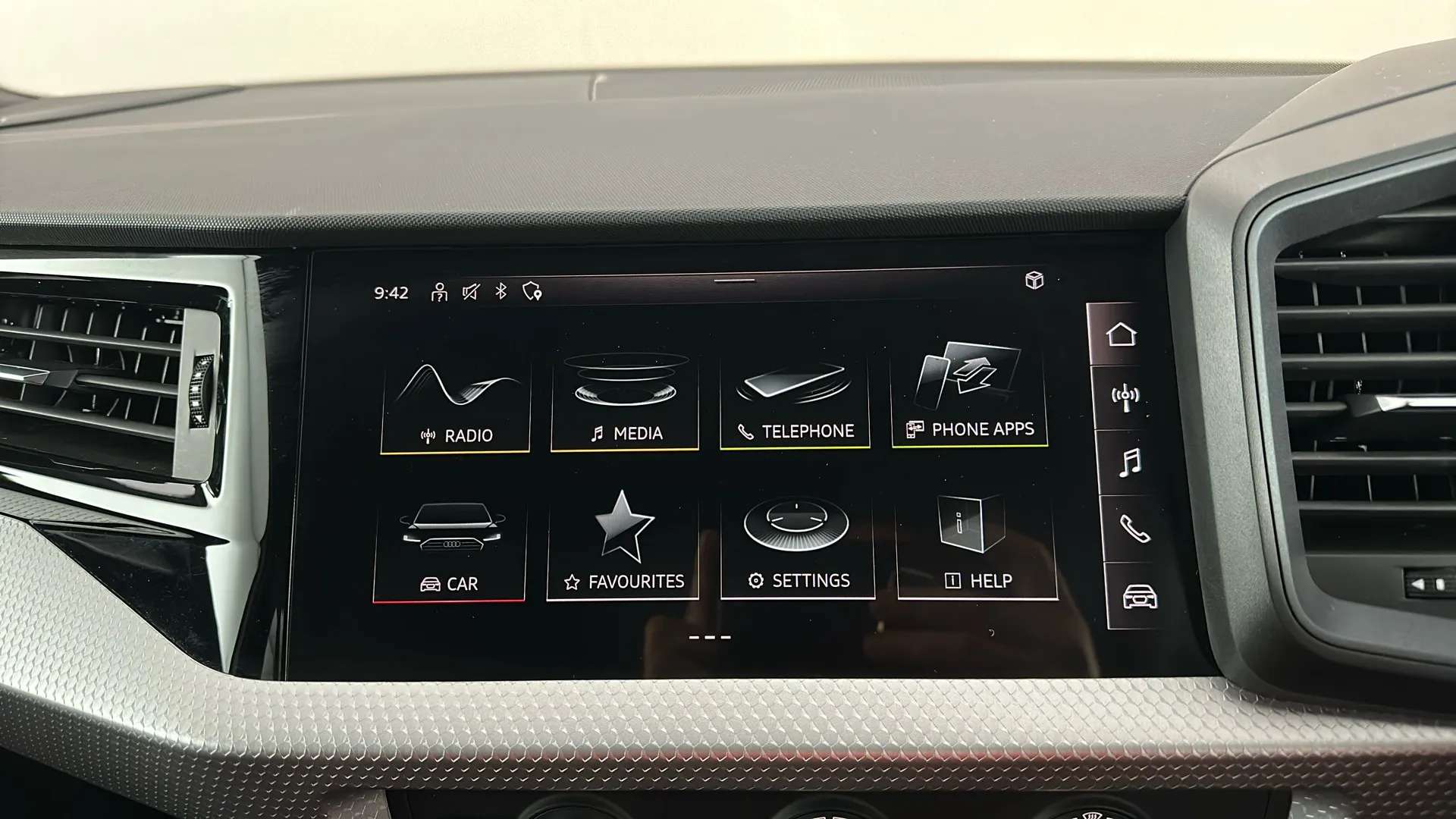 2023 AUDI A1 2023 AUDI A1