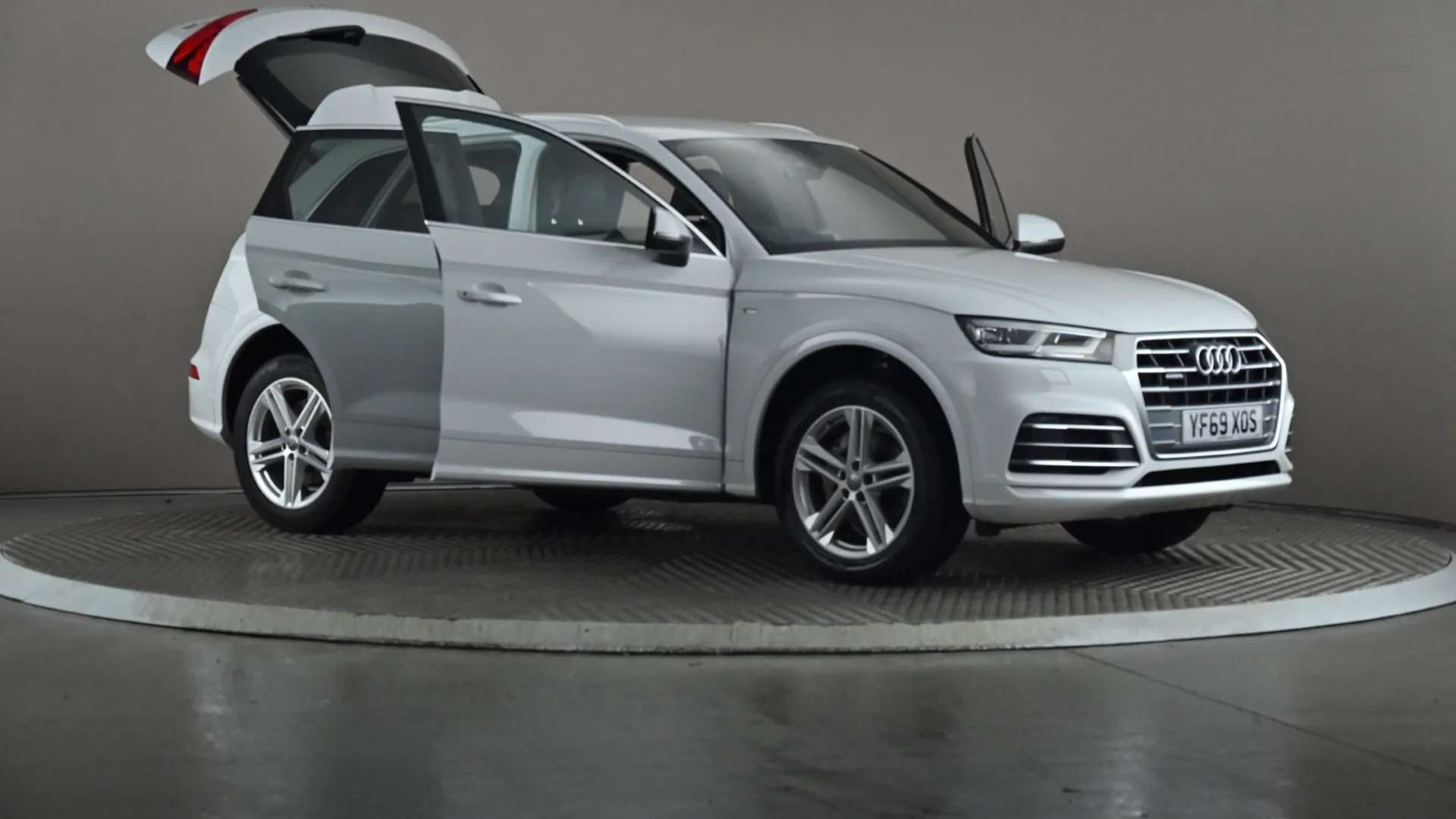 2019 AUDI Q5 2019 AUDI Q5