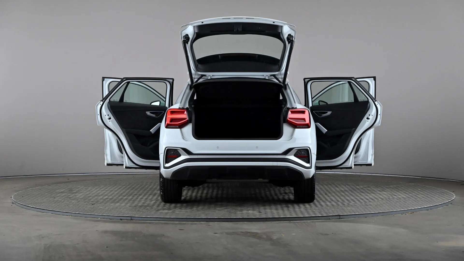 2022 AUDI Q2 2022 AUDI Q2