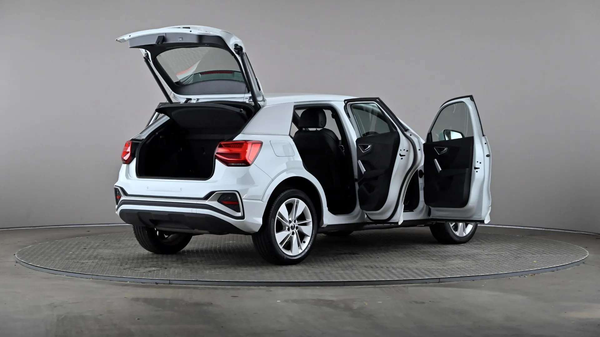 2022 AUDI Q2 2022 AUDI Q2