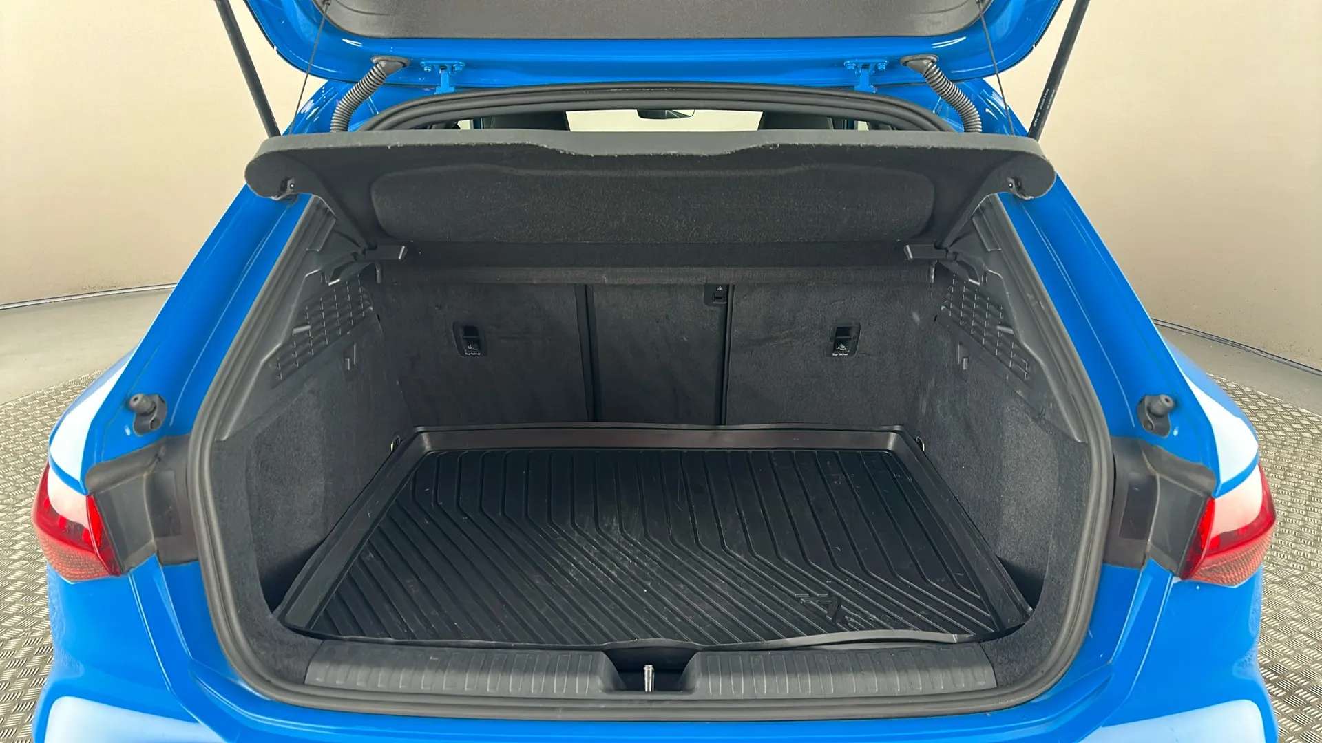 2023 AUDI A3 2023 AUDI A3