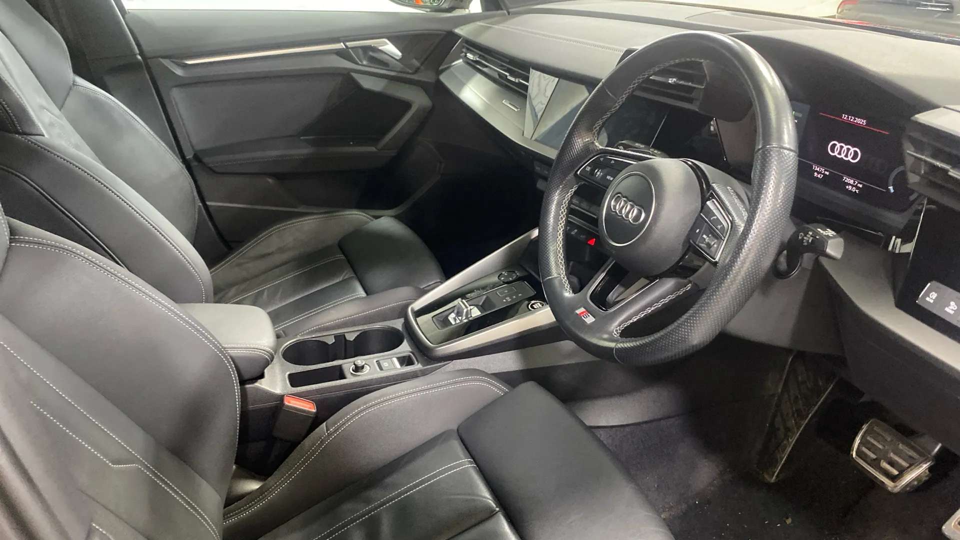 A 2021 AUDI A3 40 TFSI e S Line S Tronic A 2021 AUDI A3 40 TFSI e S Line S Tronic