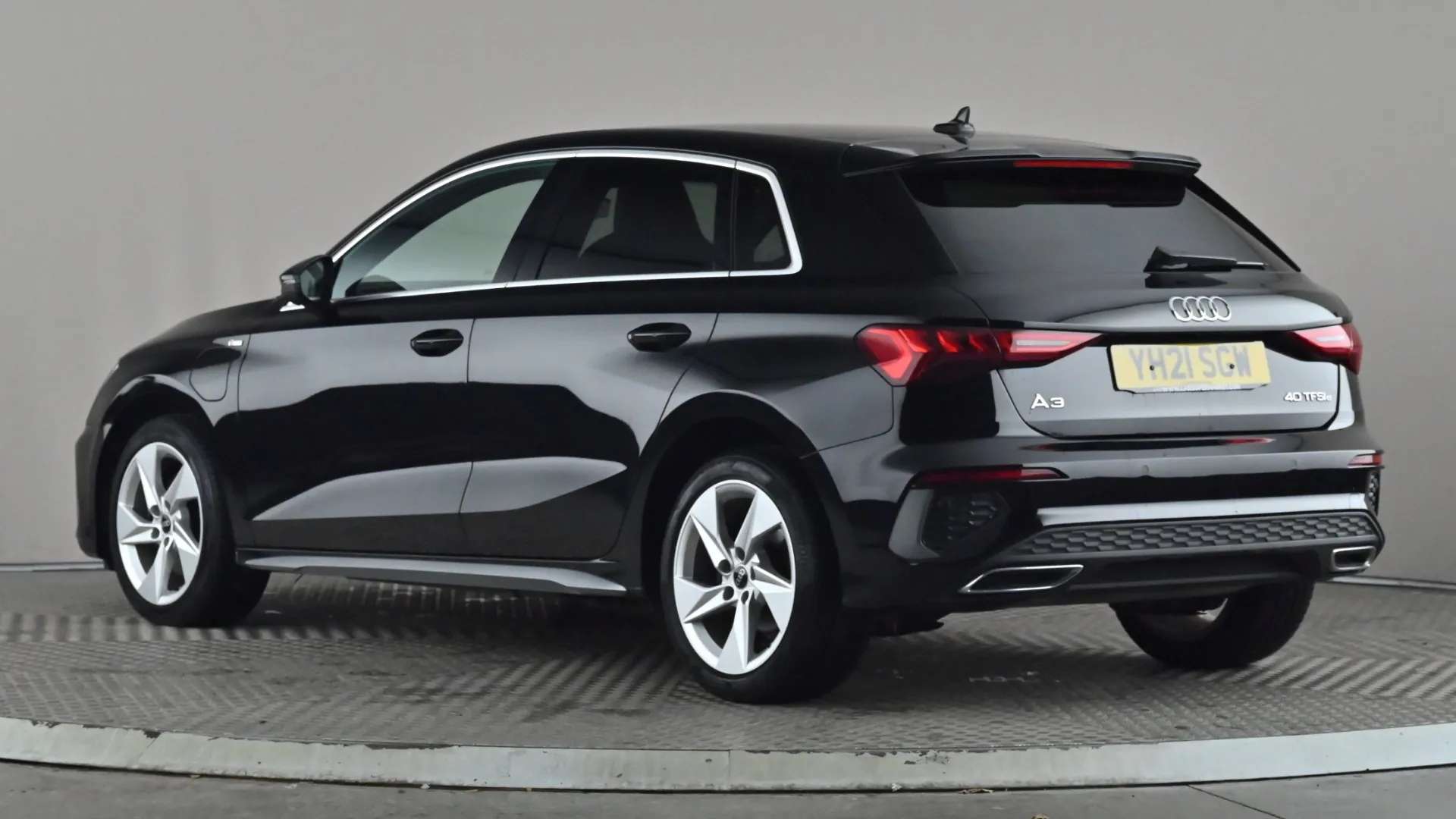 A 2021 AUDI A3 40 TFSI e S Line S Tronic A 2021 AUDI A3 40 TFSI e S Line S Tronic