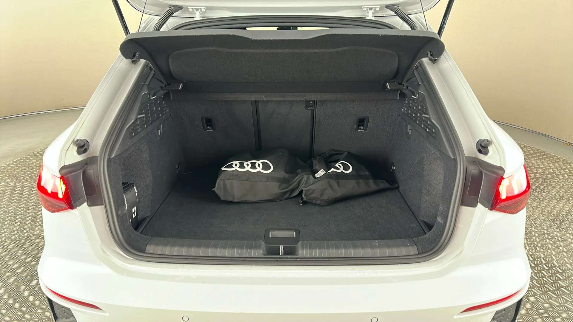 2024 AUDI A3 2024 AUDI A3