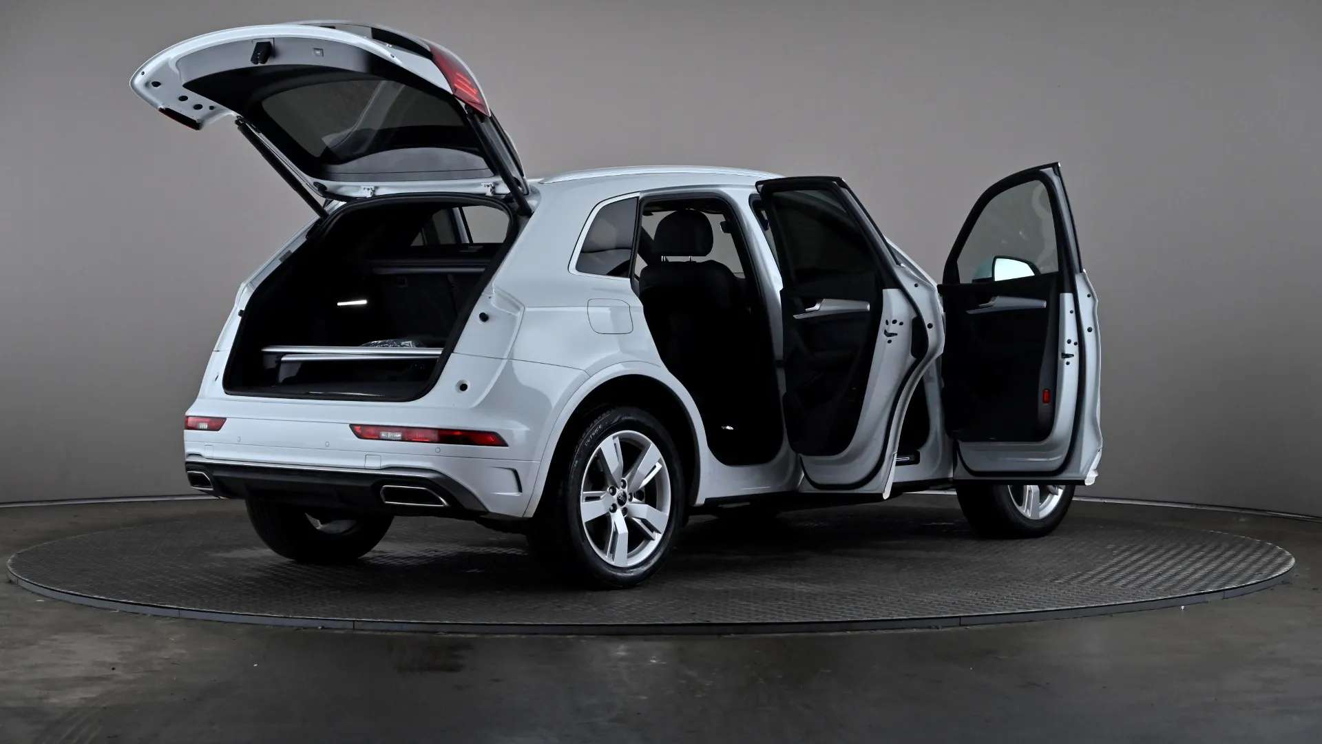2021 AUDI Q5 2021 AUDI Q5