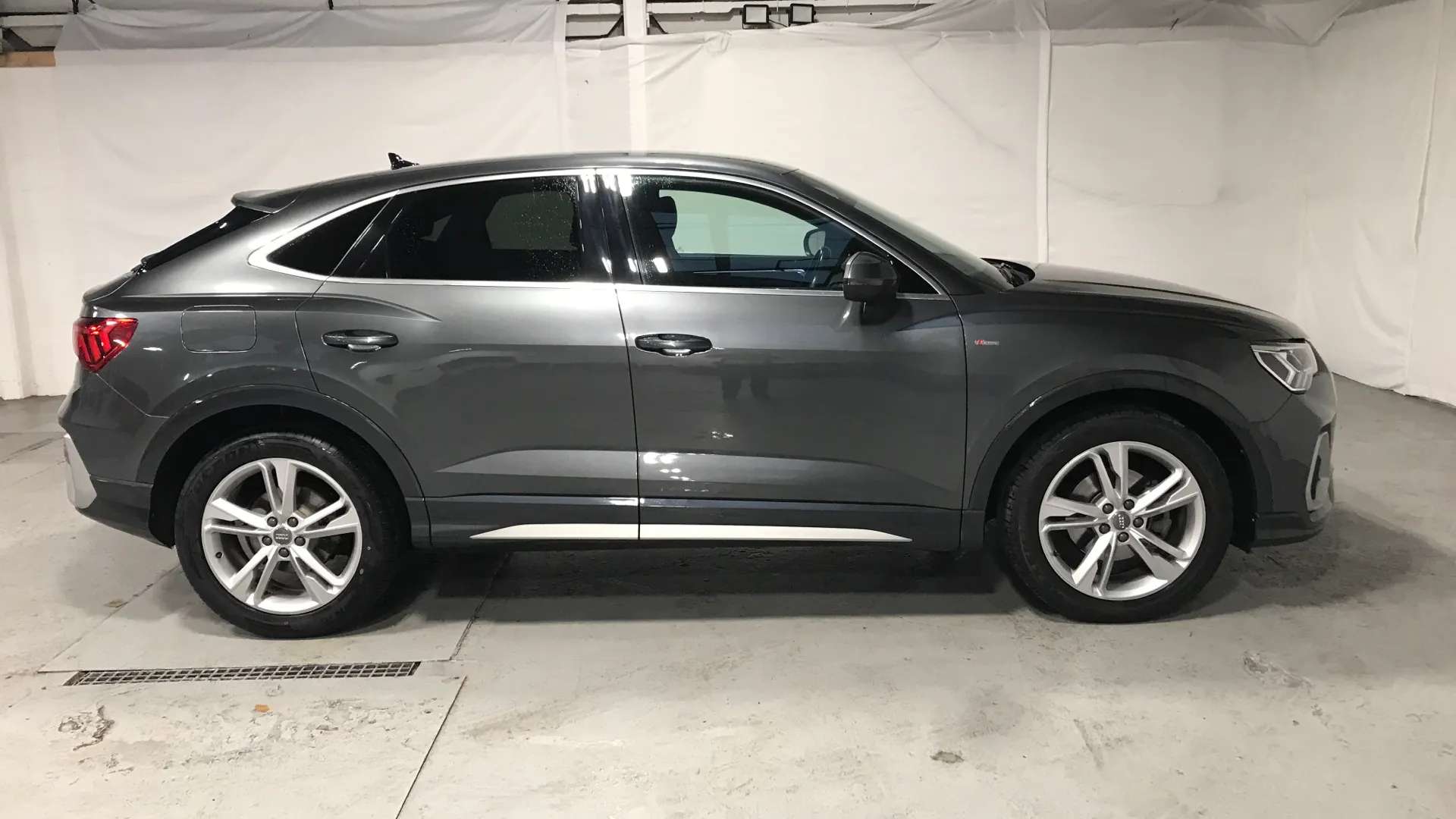 2020 AUDI Q3 2020 AUDI Q3
