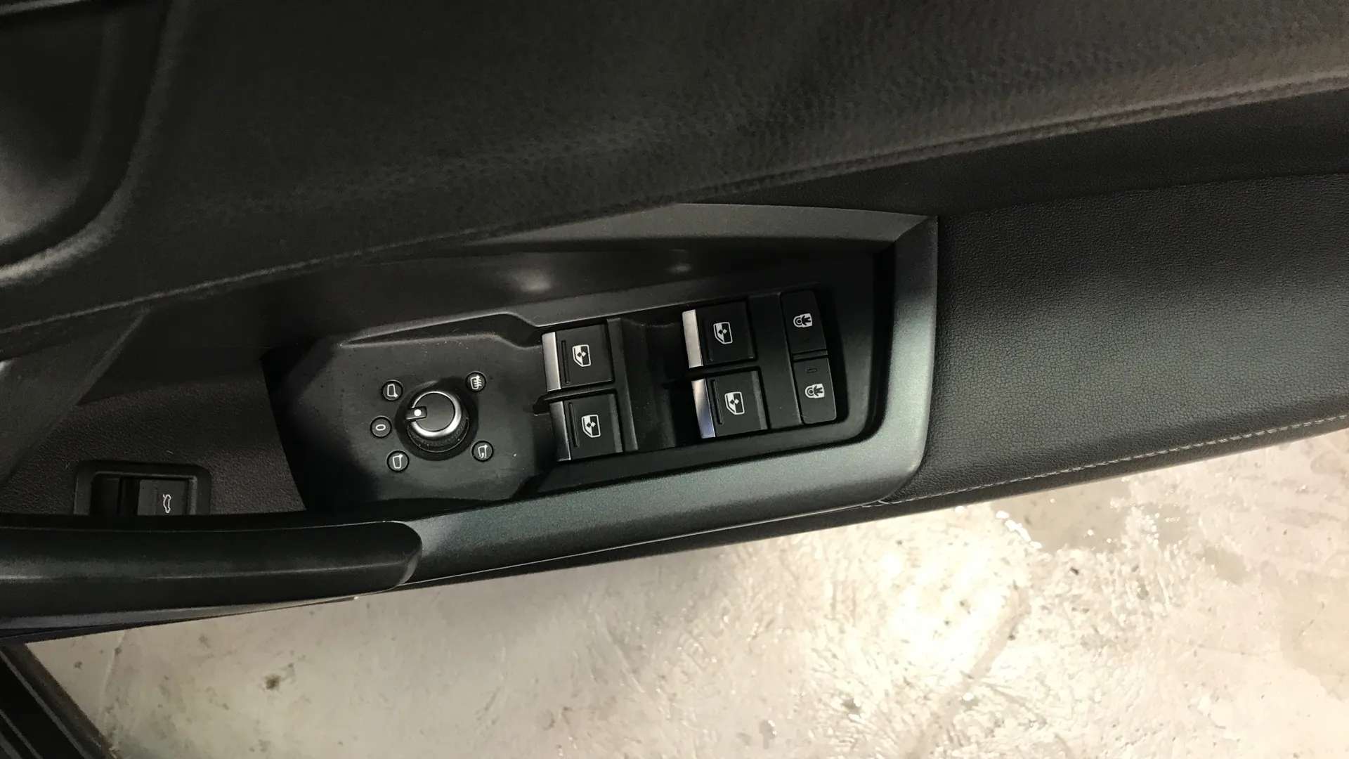 2020 AUDI Q3 2020 AUDI Q3