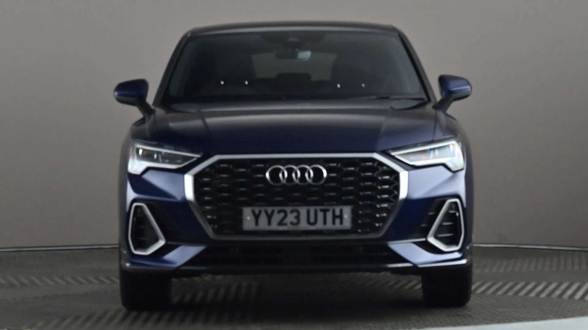 2023 AUDI Q3 2023 AUDI Q3