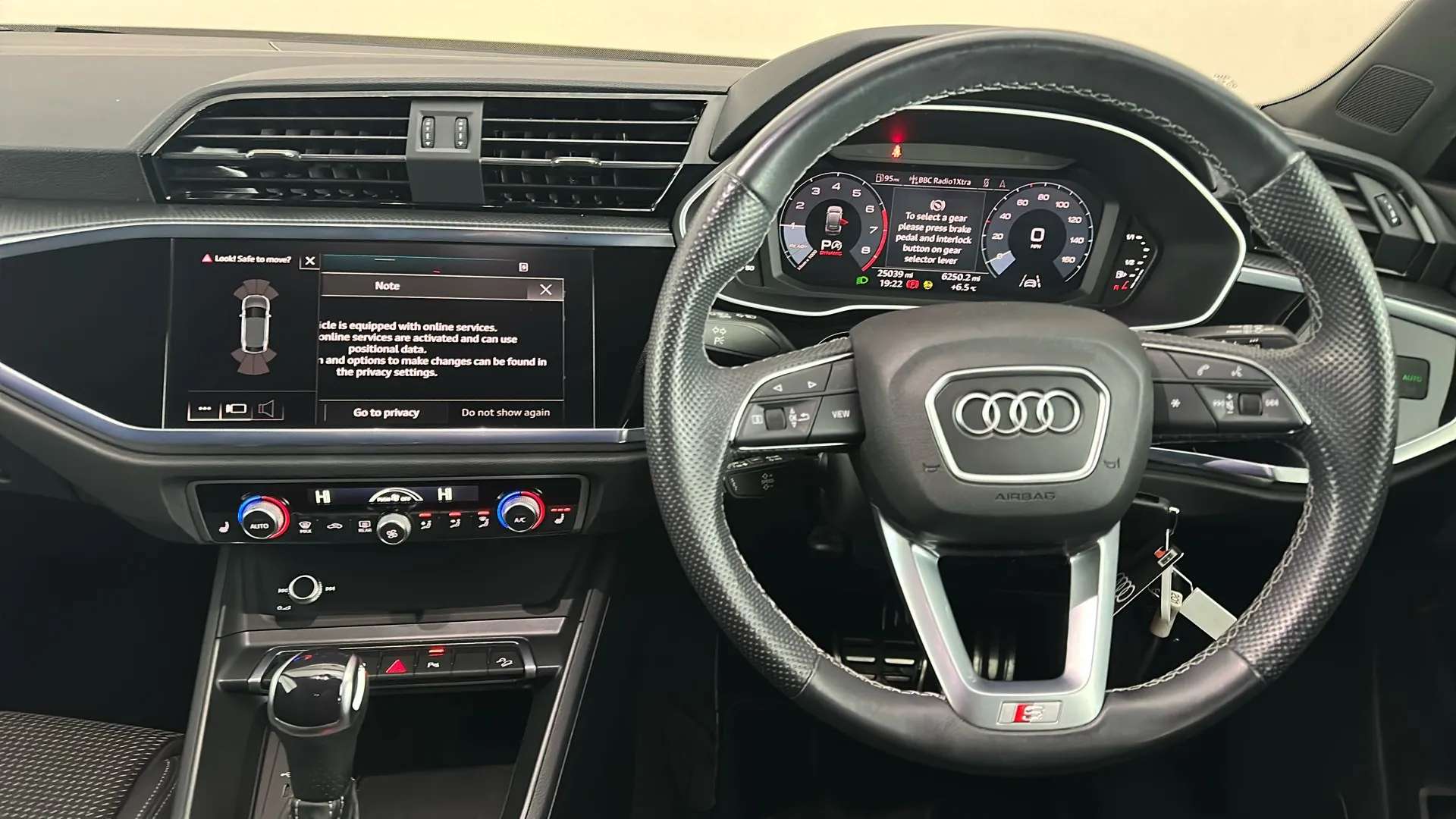 2023 AUDI Q3 2023 AUDI Q3