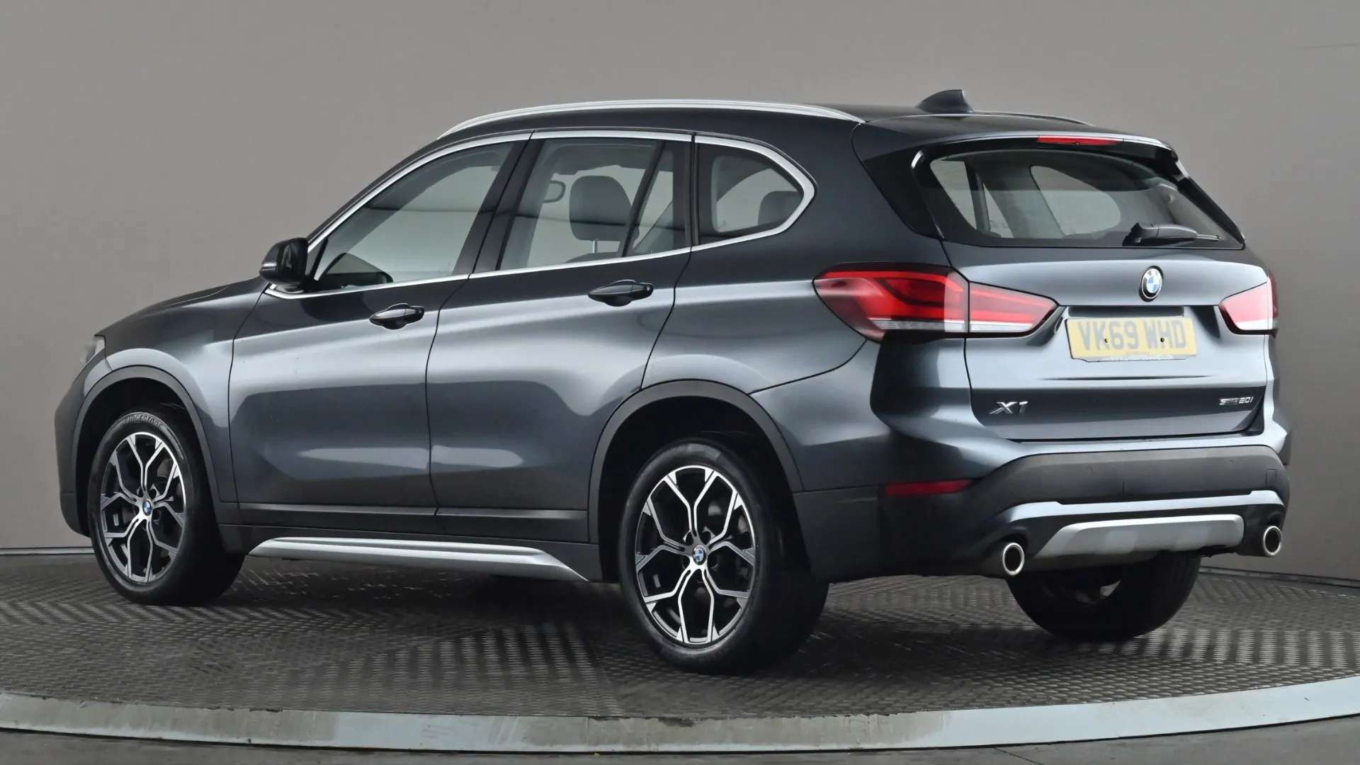 A 2019 BMW X1 sDrive 20i xLine Step Auto A 2019 BMW X1 sDrive 20i xLine Step Auto