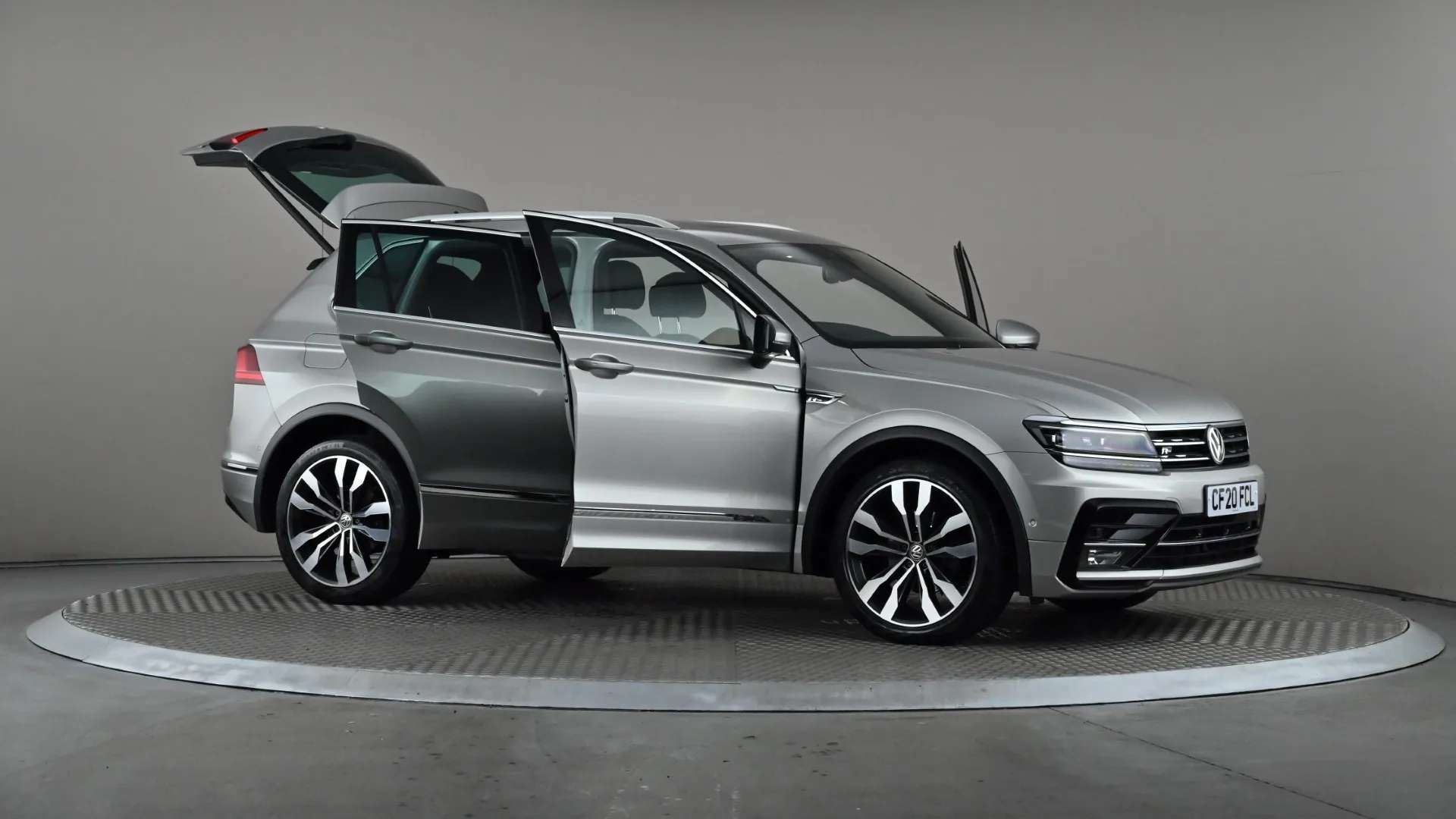 2020 VOLKSWAGEN TIGUAN 2020 VOLKSWAGEN TIGUAN