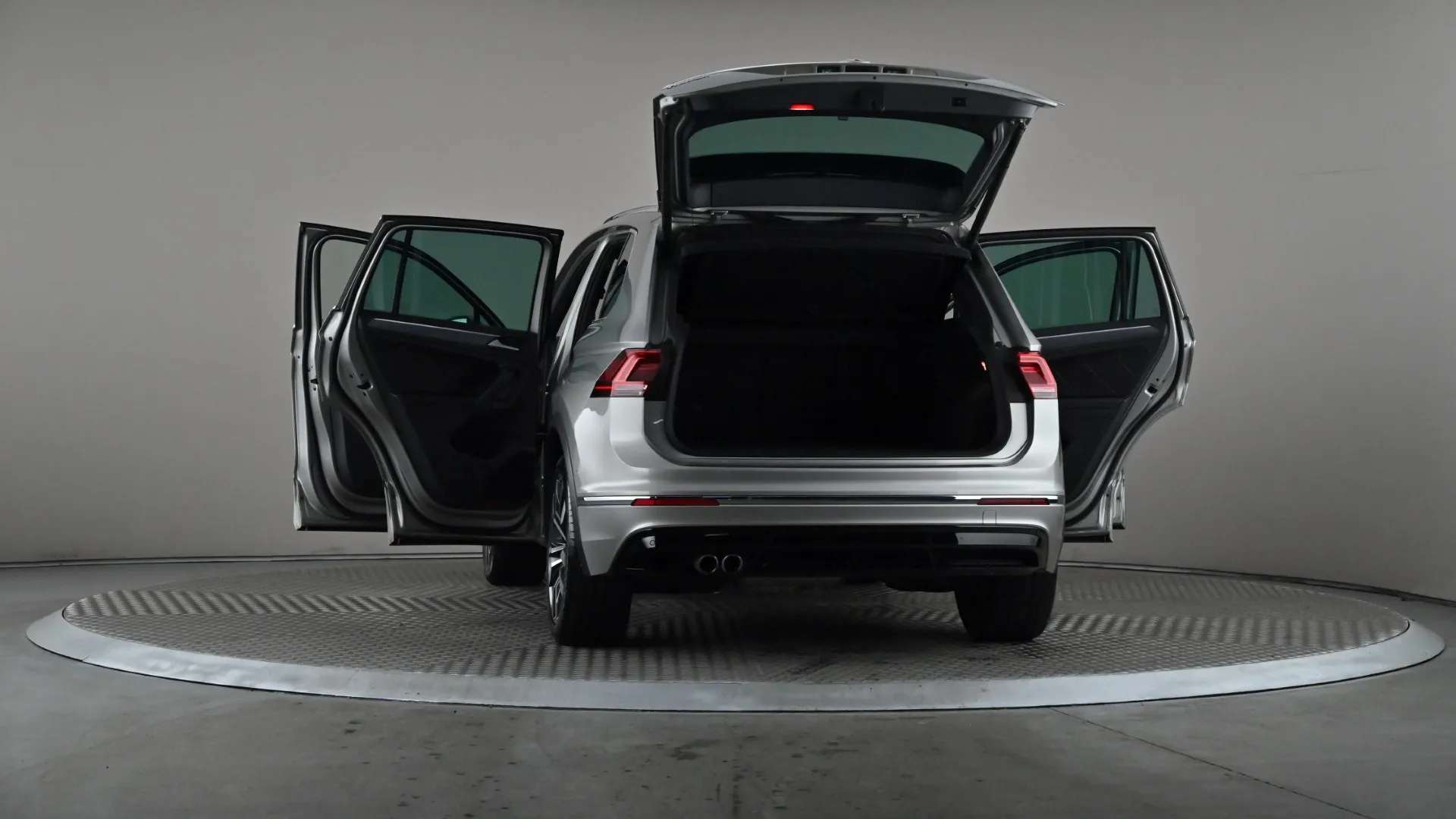 2020 VOLKSWAGEN TIGUAN 2020 VOLKSWAGEN TIGUAN