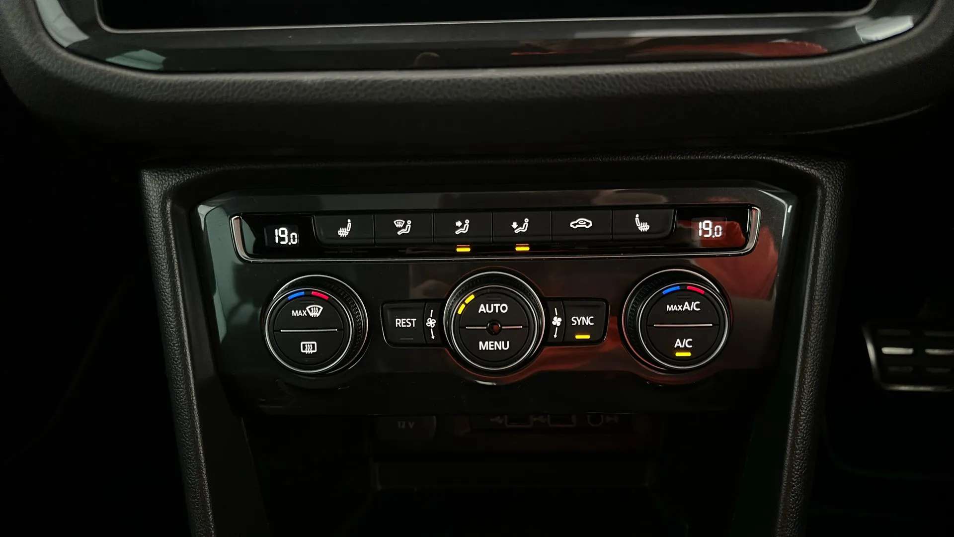 2020 VOLKSWAGEN TIGUAN 2020 VOLKSWAGEN TIGUAN