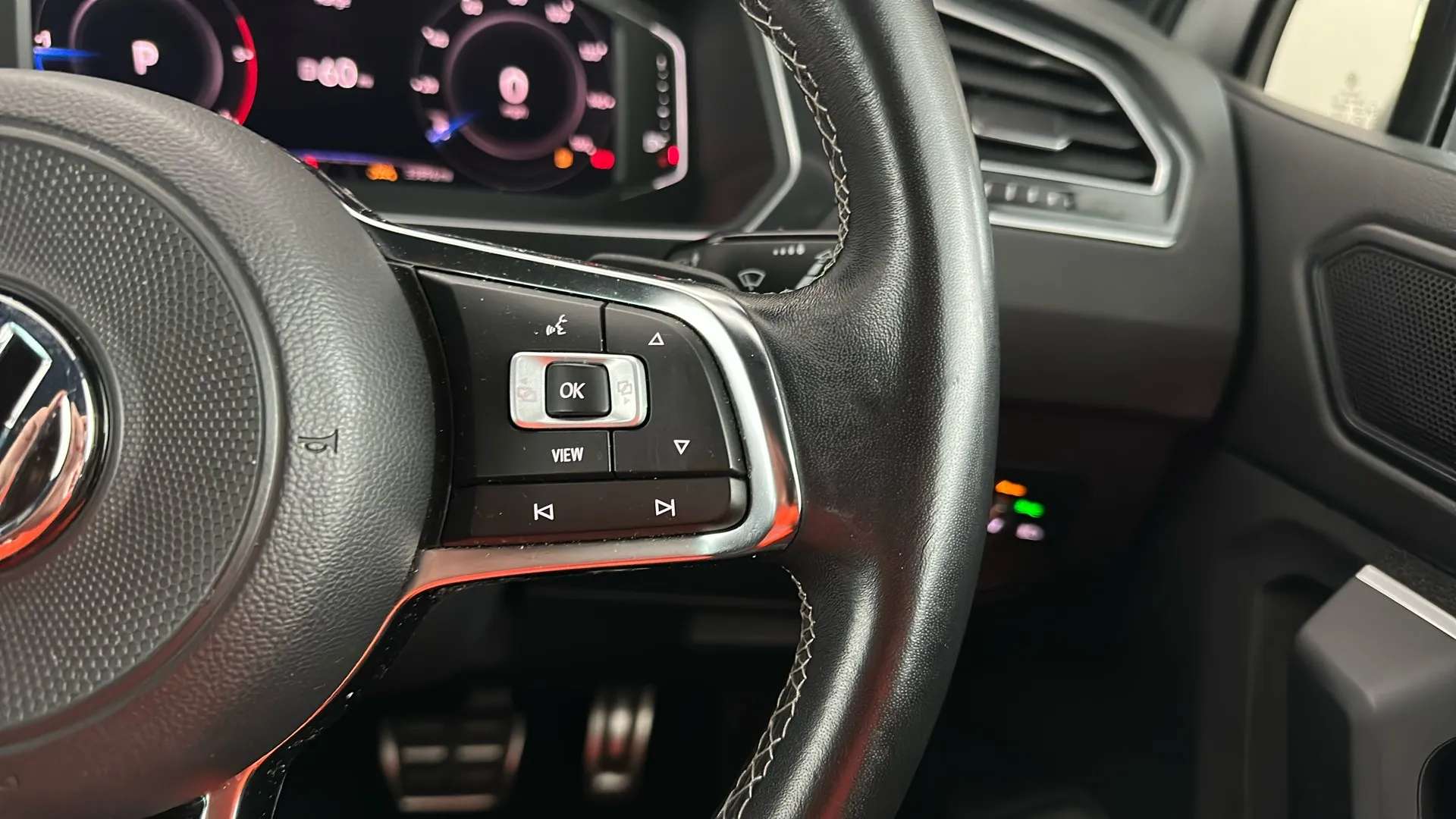 2020 VOLKSWAGEN TIGUAN 2020 VOLKSWAGEN TIGUAN