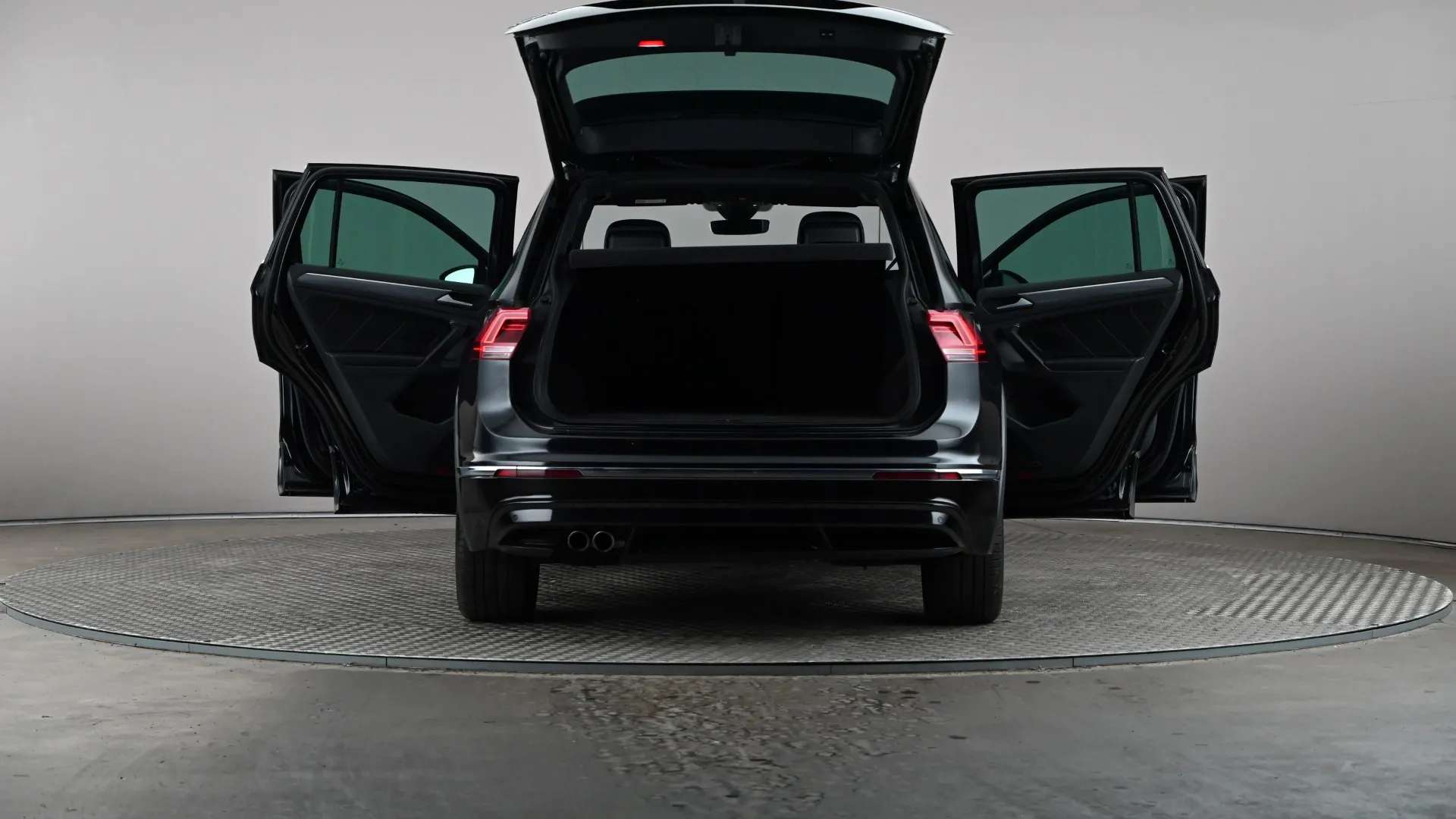 2019 VOLKSWAGEN TIGUAN 2019 VOLKSWAGEN TIGUAN