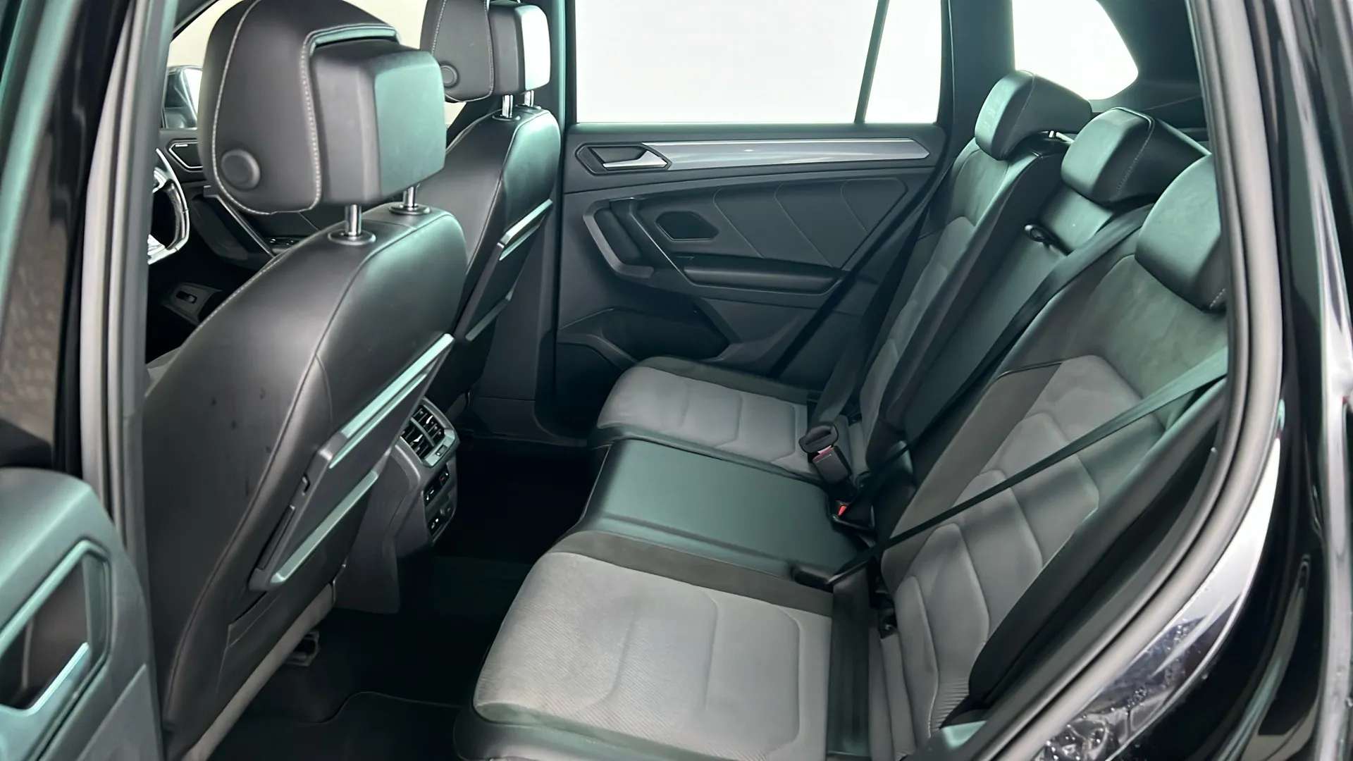 2019 VOLKSWAGEN TIGUAN 2019 VOLKSWAGEN TIGUAN