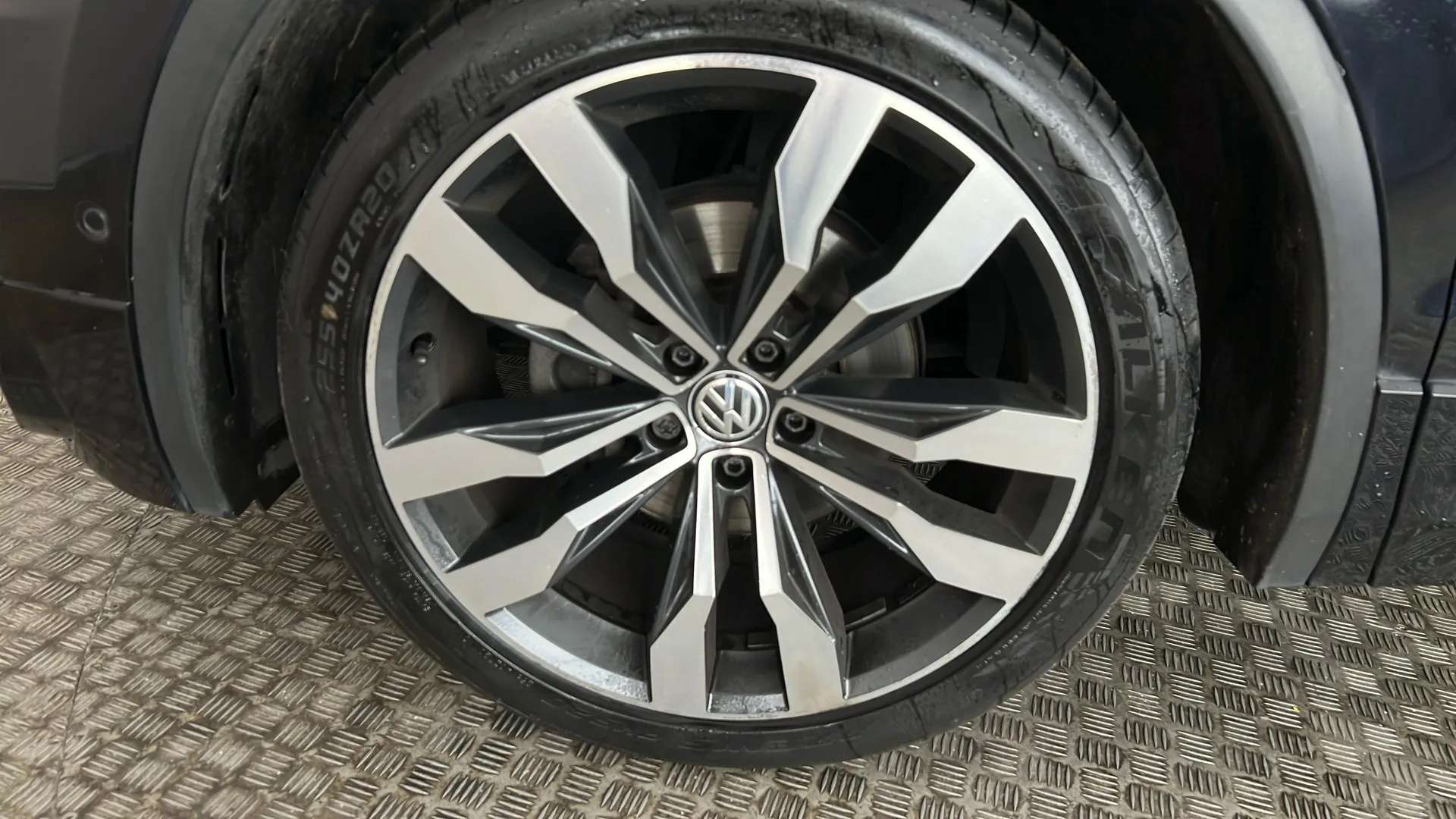 2019 VOLKSWAGEN TIGUAN 2019 VOLKSWAGEN TIGUAN