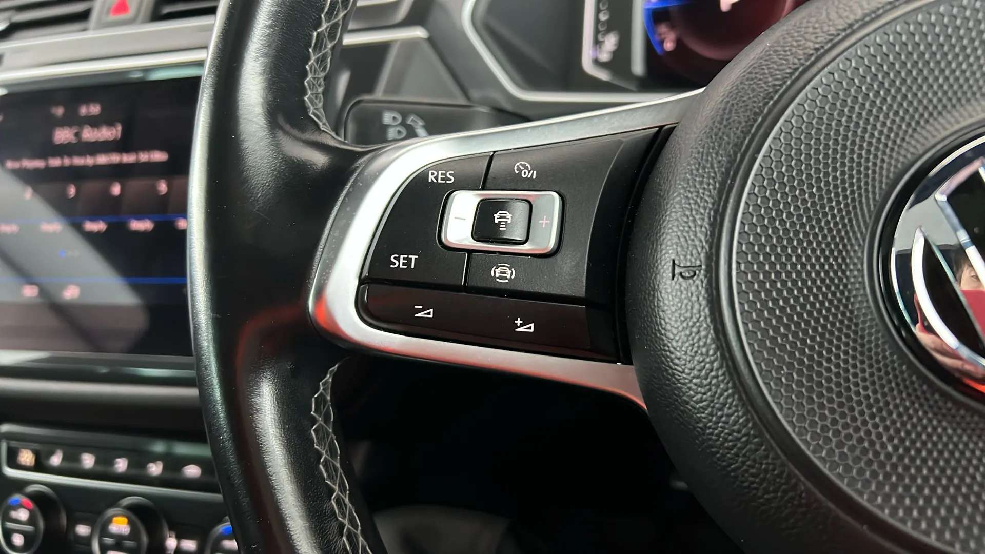 2019 VOLKSWAGEN TIGUAN 2019 VOLKSWAGEN TIGUAN