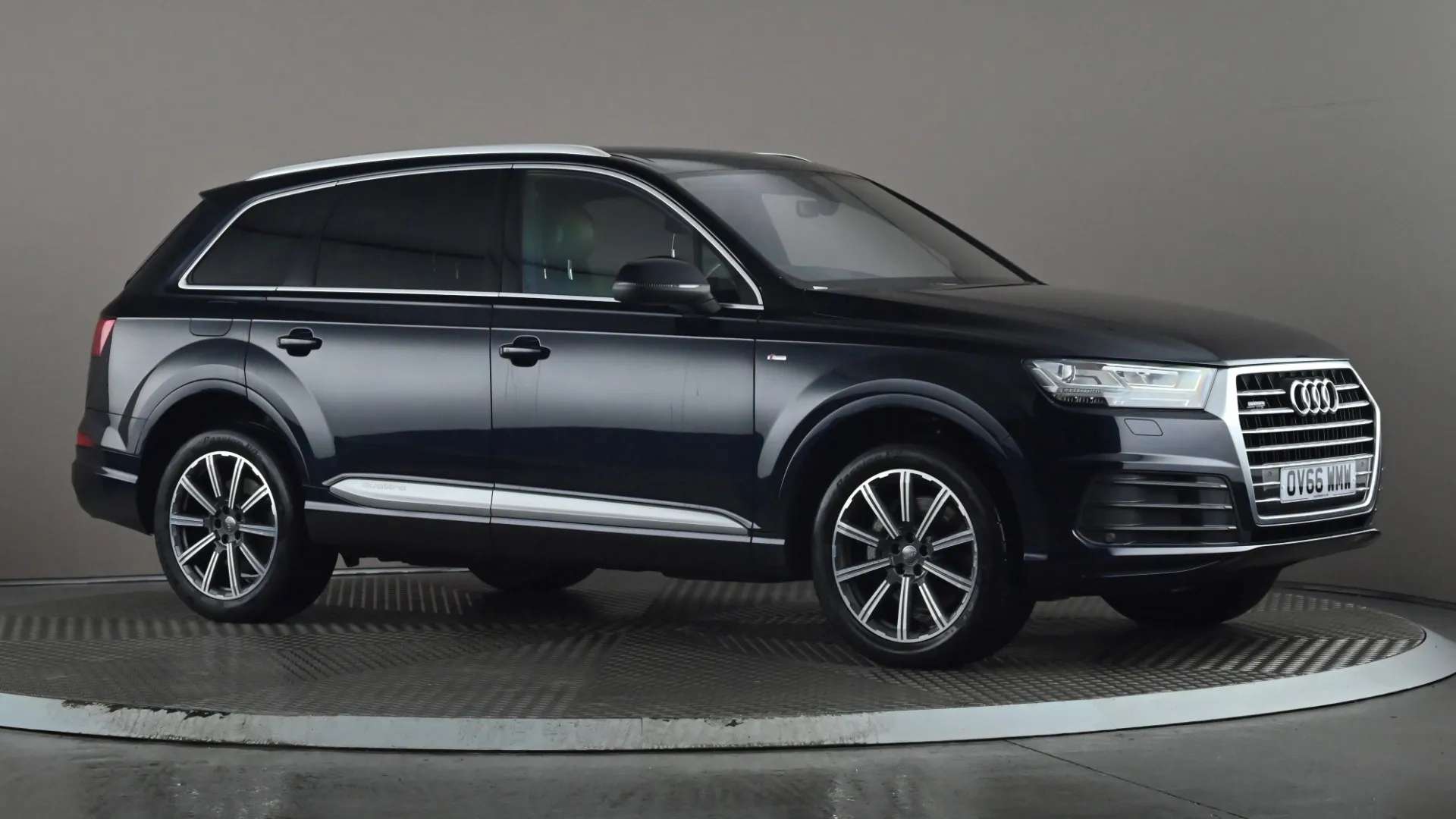 A 2016 AUDI Q7 3.0 TDI Quattro S Line Tip Auto A 2016 AUDI Q7 3.0 TDI Quattro S Line Tip Auto