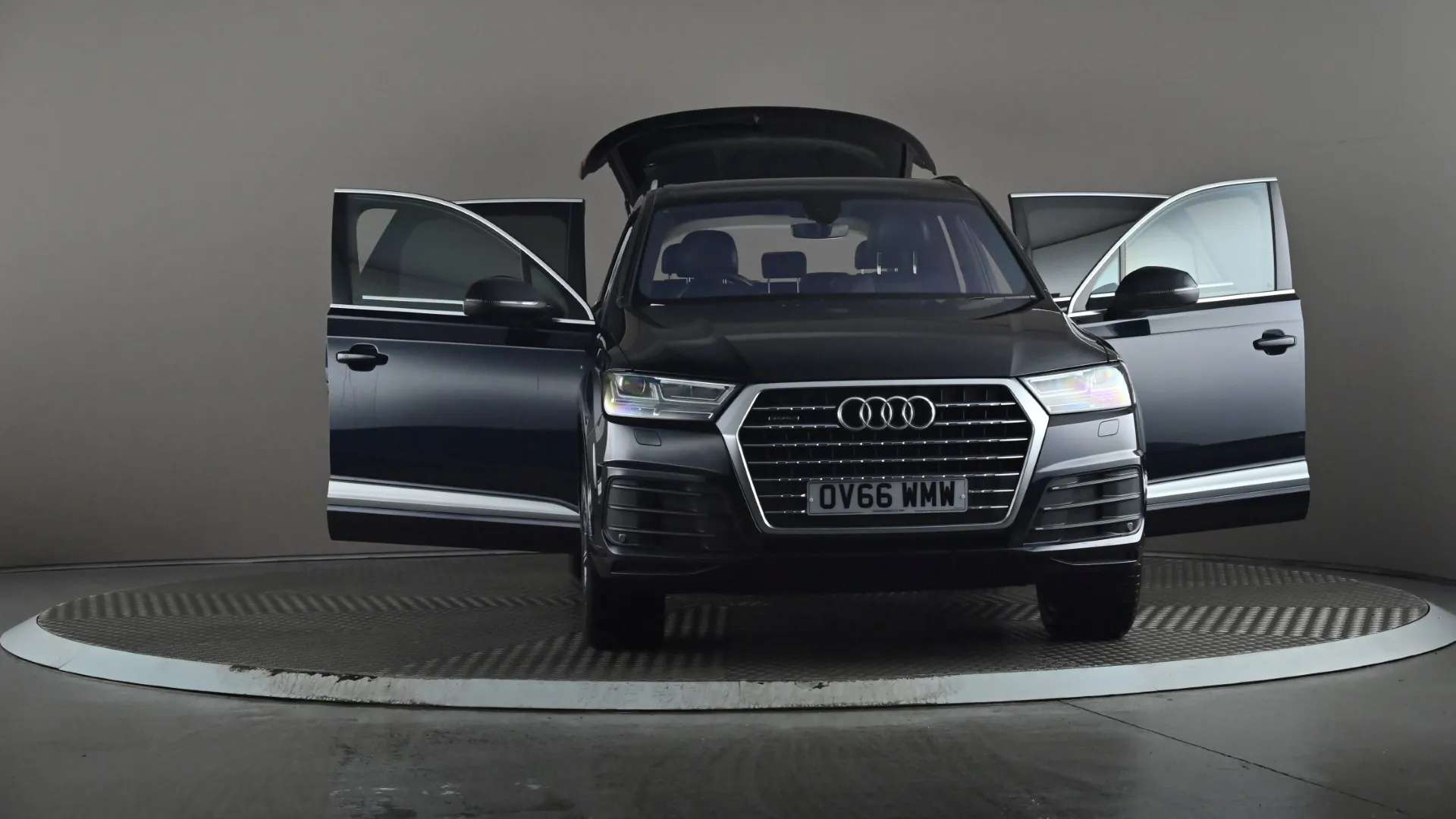 2016 AUDI Q7 2016 AUDI Q7