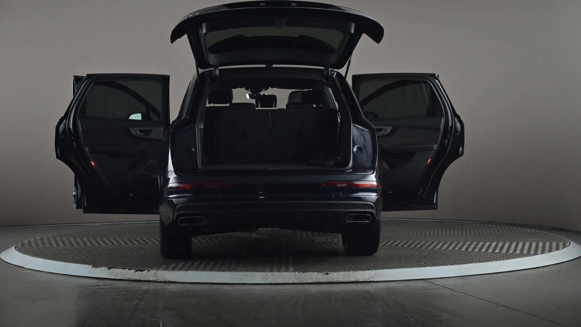 2016 AUDI Q7 2016 AUDI Q7