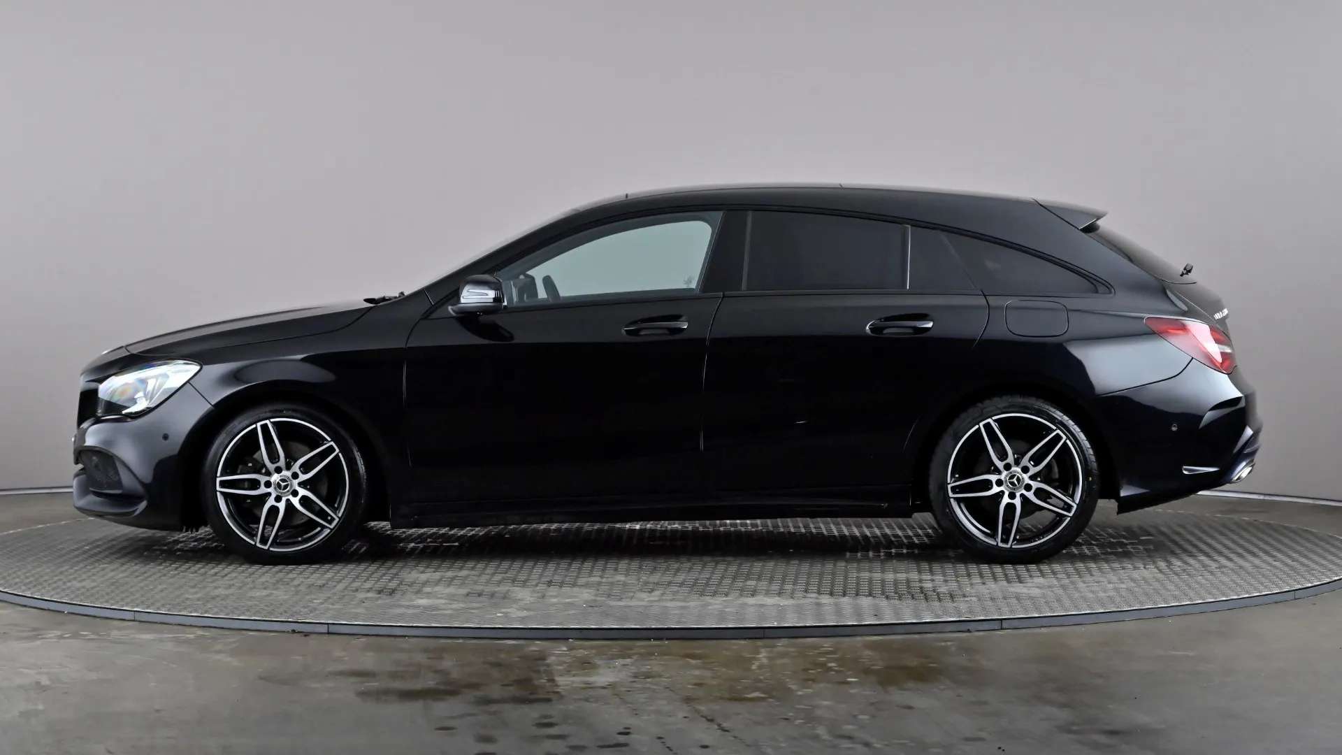 A 2018 MERCEDES-BENZ CLA CLASS CLA 220d AMG Line Tip Auto A 2018 MERCEDES-BENZ CLA CLASS CLA 220d AMG Line Tip Auto