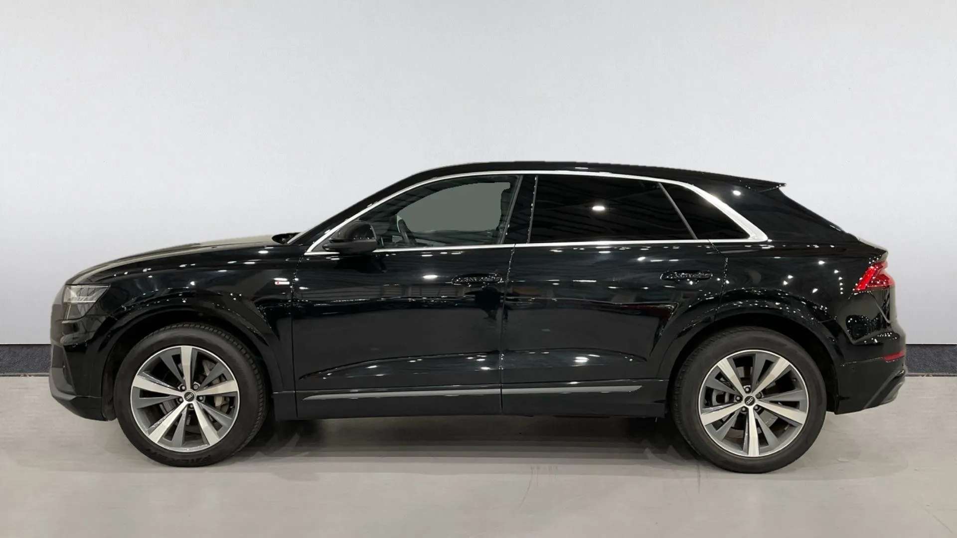 2022 AUDI Q8 2022 AUDI Q8