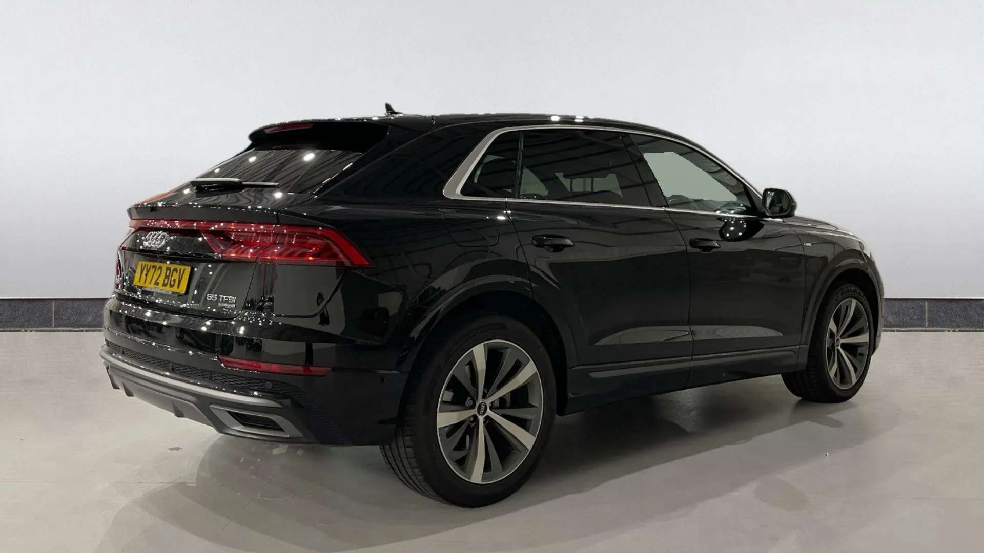 2022 AUDI Q8 2022 AUDI Q8