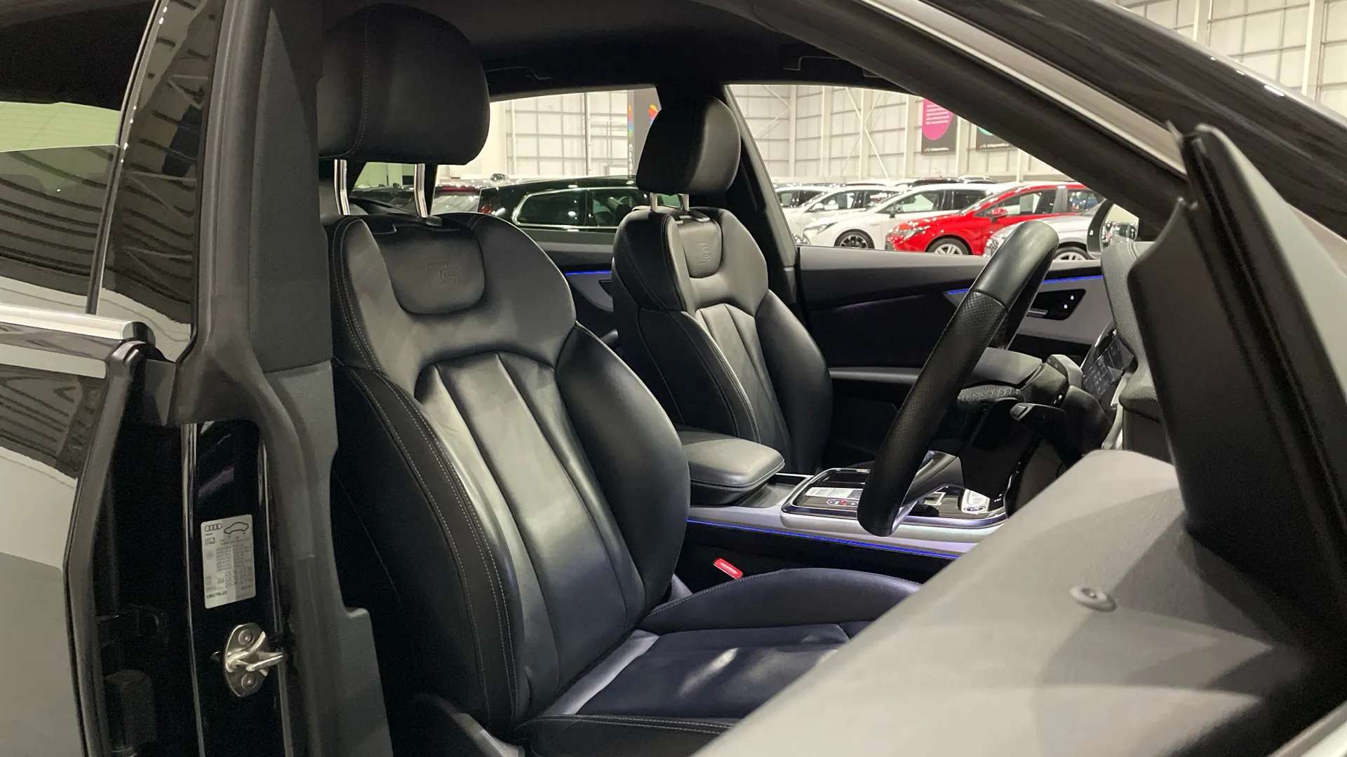 2022 AUDI Q8 2022 AUDI Q8