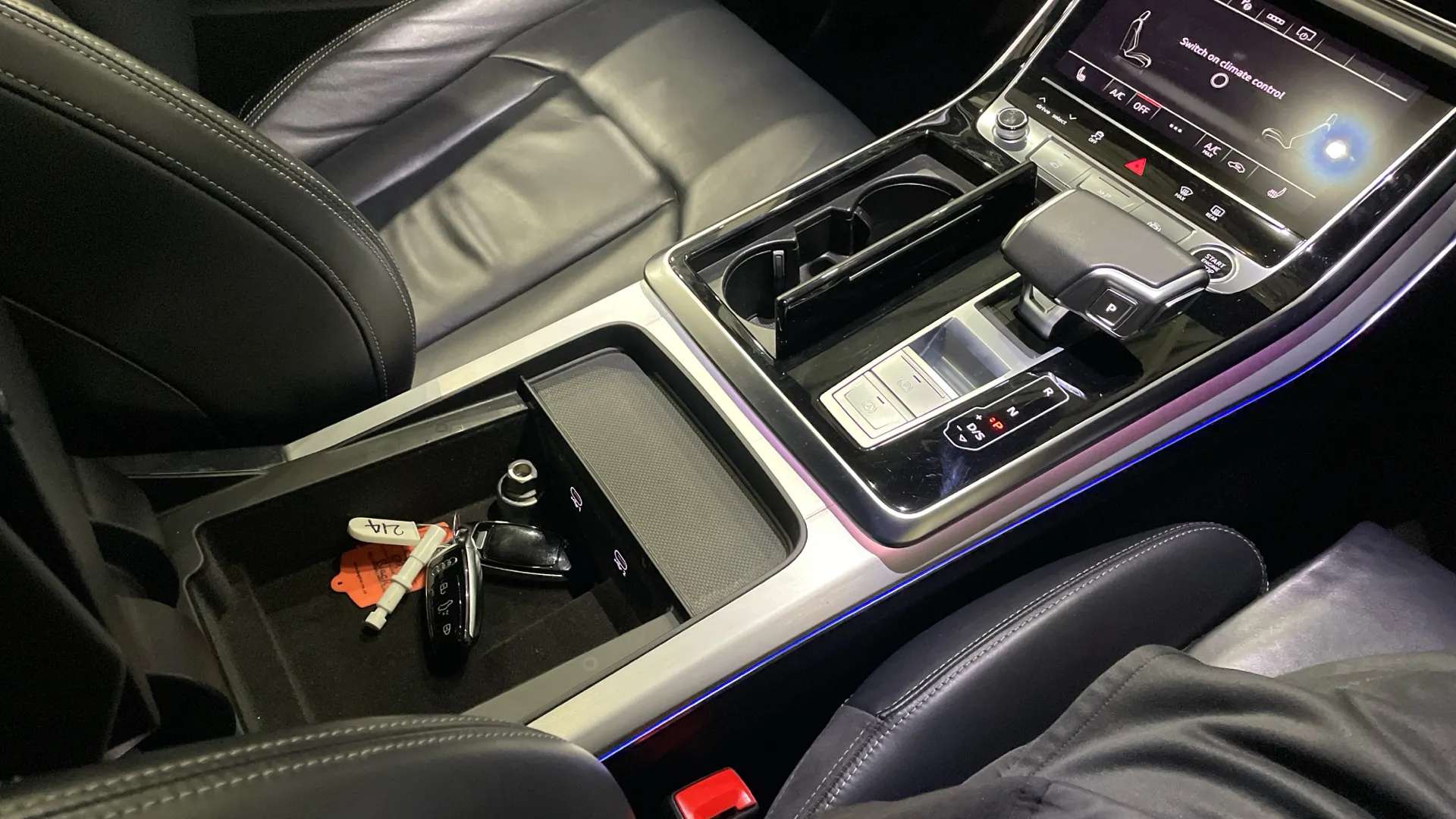 2022 AUDI Q8 2022 AUDI Q8