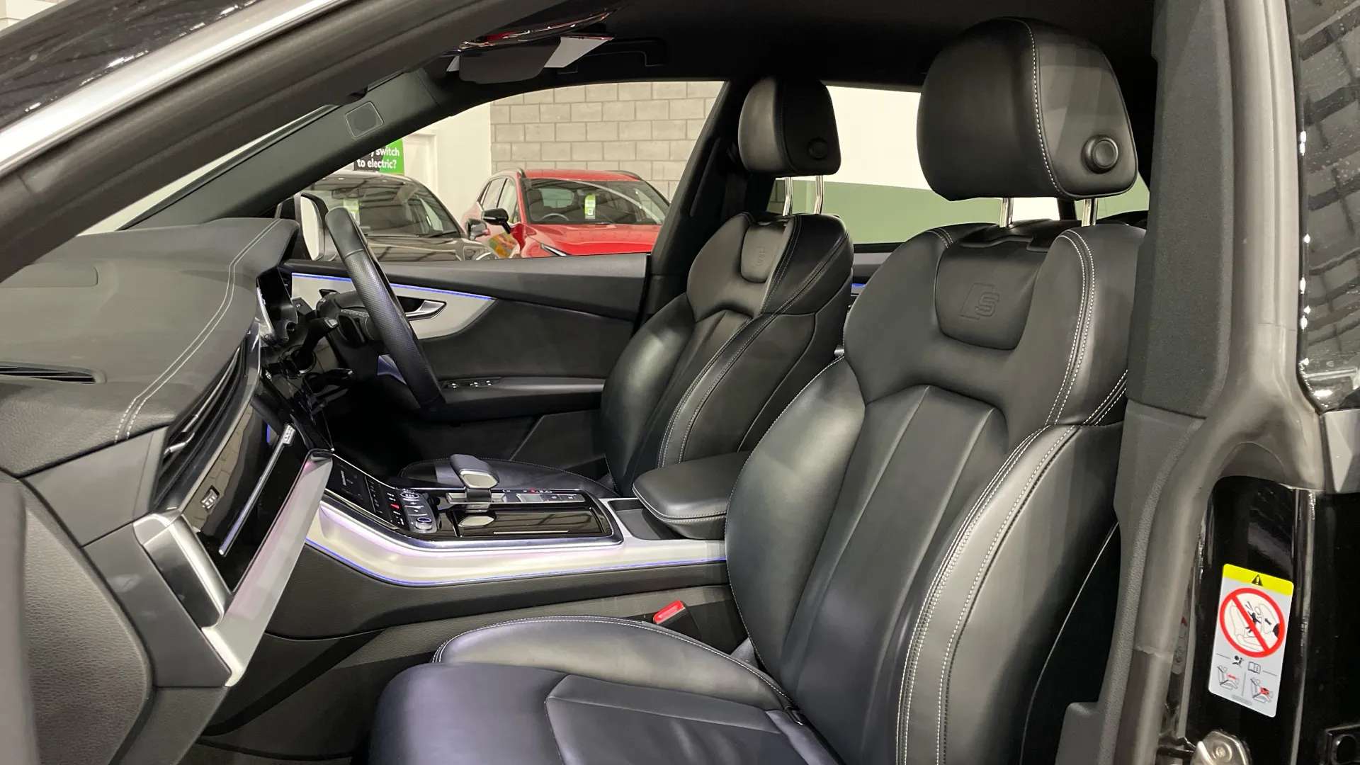 2022 AUDI Q8 2022 AUDI Q8