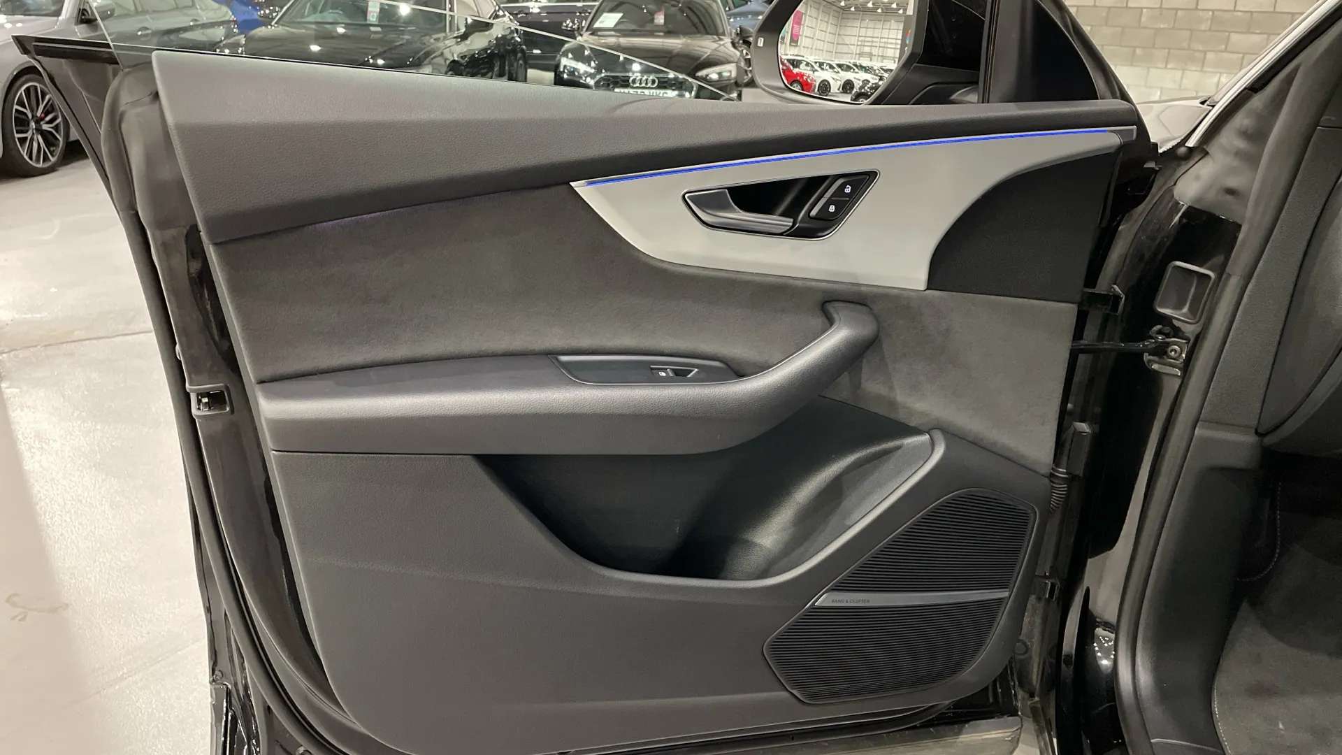 2022 AUDI Q8 2022 AUDI Q8