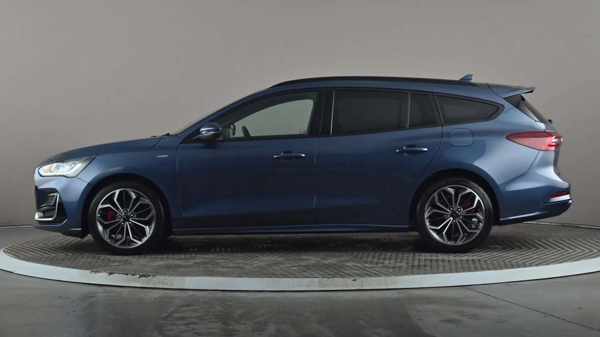 A 2022 FORD FOCUS 1.0 EcoBoost Hybrid mHEV ST-Line Vign Auto A 2022 FORD FOCUS 1.0 EcoBoost Hybrid mHEV ST-Line Vign Auto