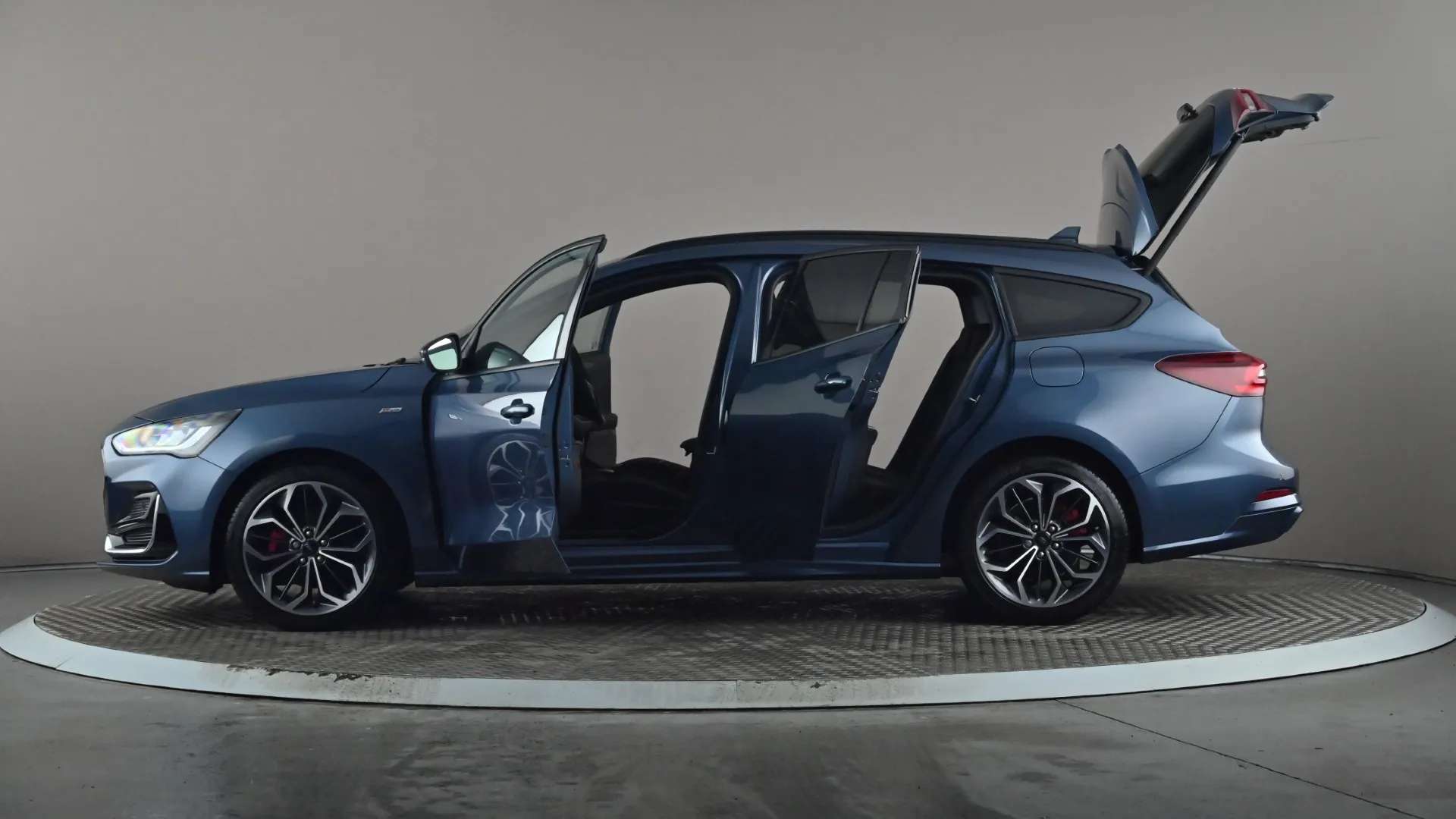 2022 FORD FOCUS 2022 FORD FOCUS