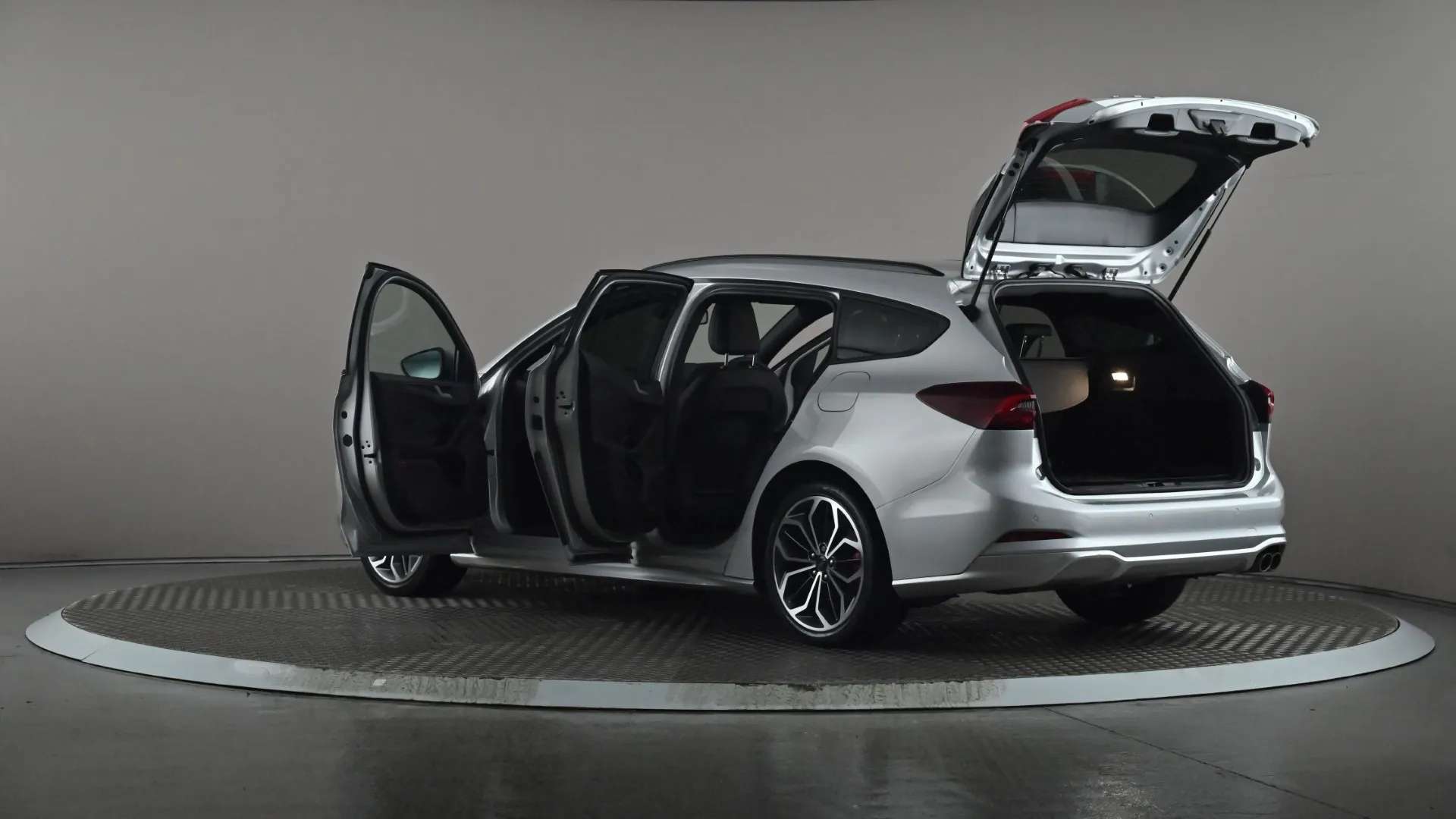 2024 FORD FOCUS 2024 FORD FOCUS