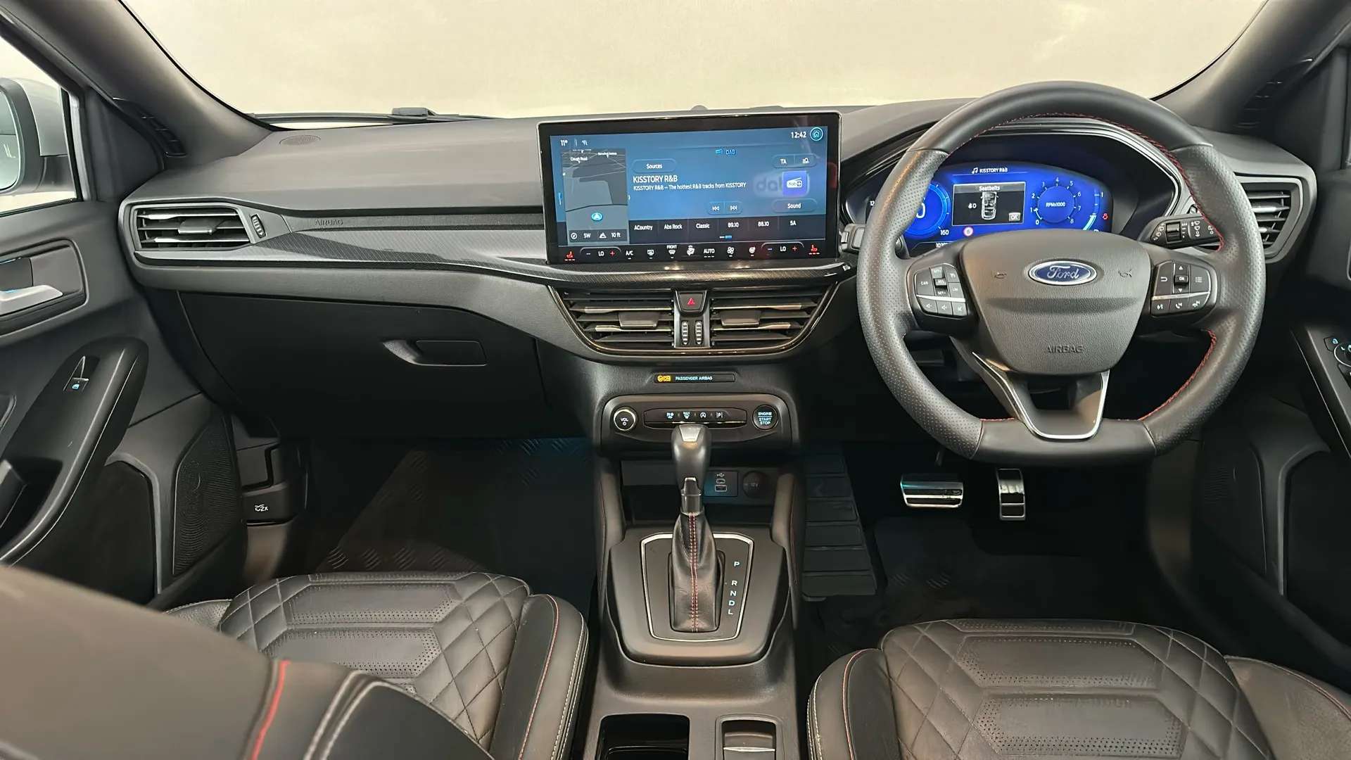 2024 FORD FOCUS 2024 FORD FOCUS