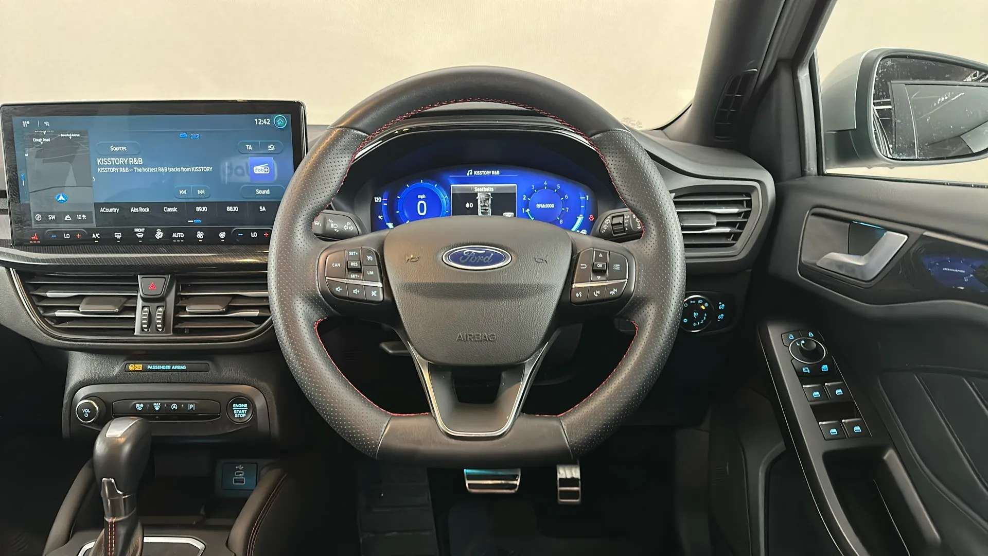 2024 FORD FOCUS 2024 FORD FOCUS