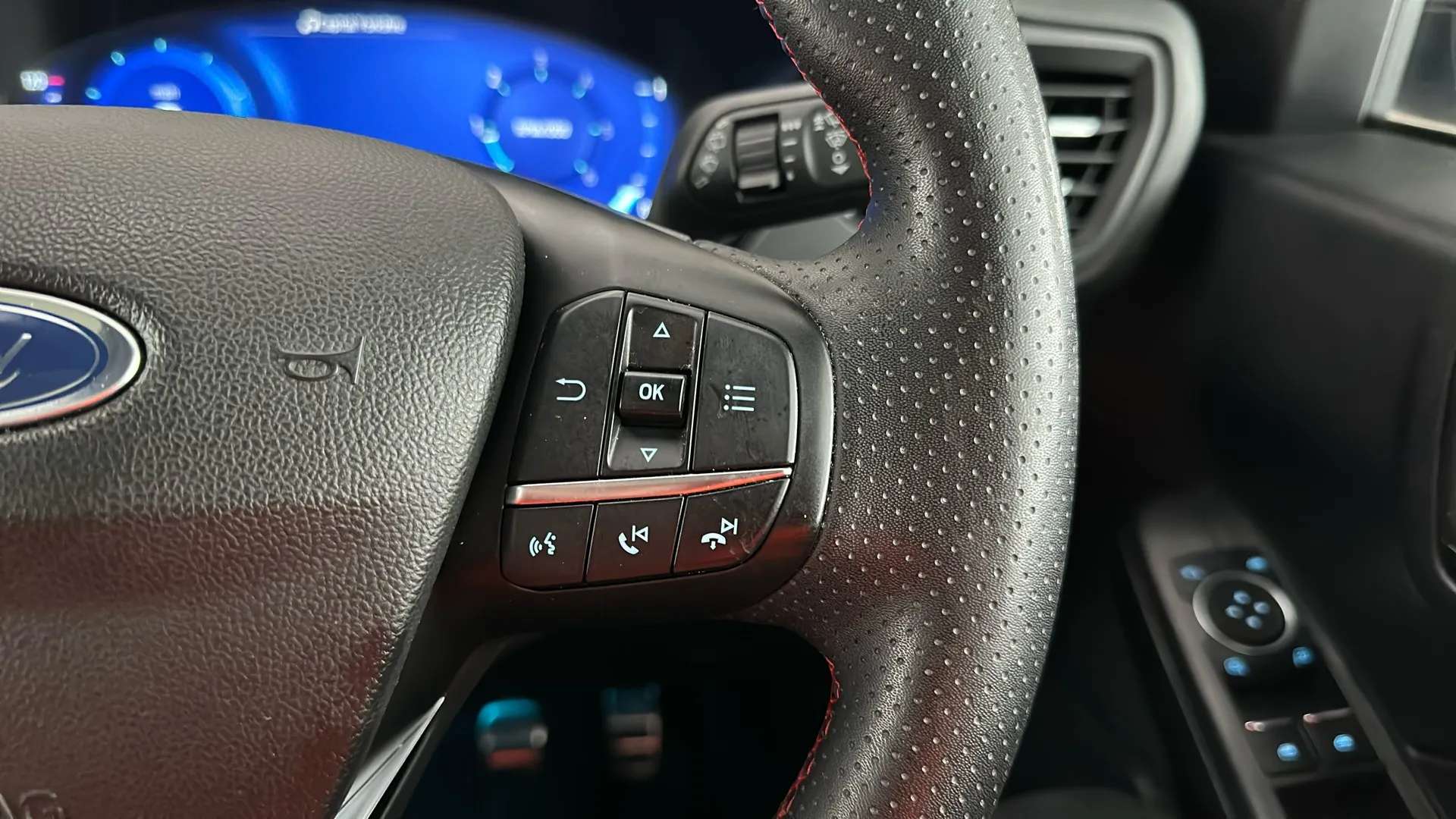 2022 FORD KUGA 2022 FORD KUGA