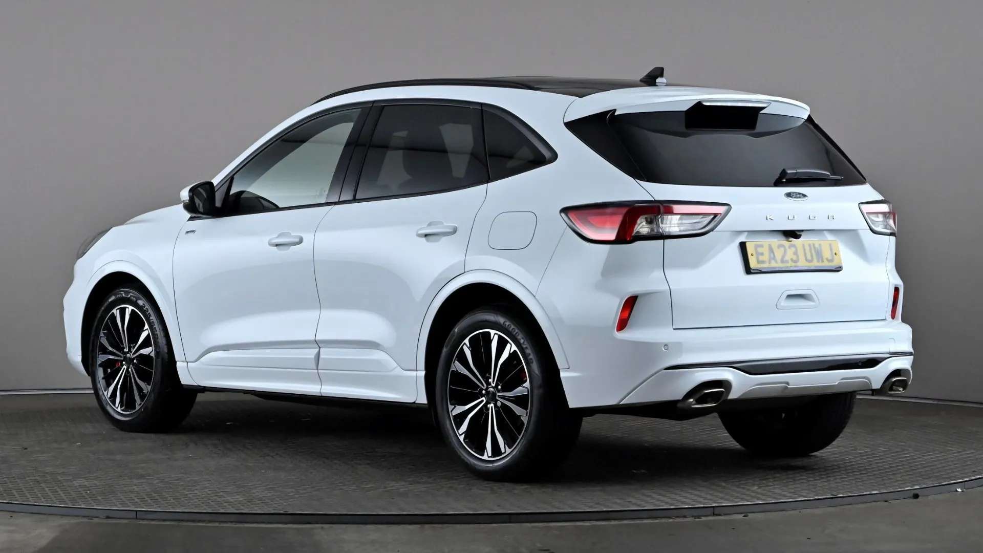 A 2023 FORD KUGA 1.5 EcoBoost 150 ST-Line X Edition A 2023 FORD KUGA 1.5 EcoBoost 150 ST-Line X Edition