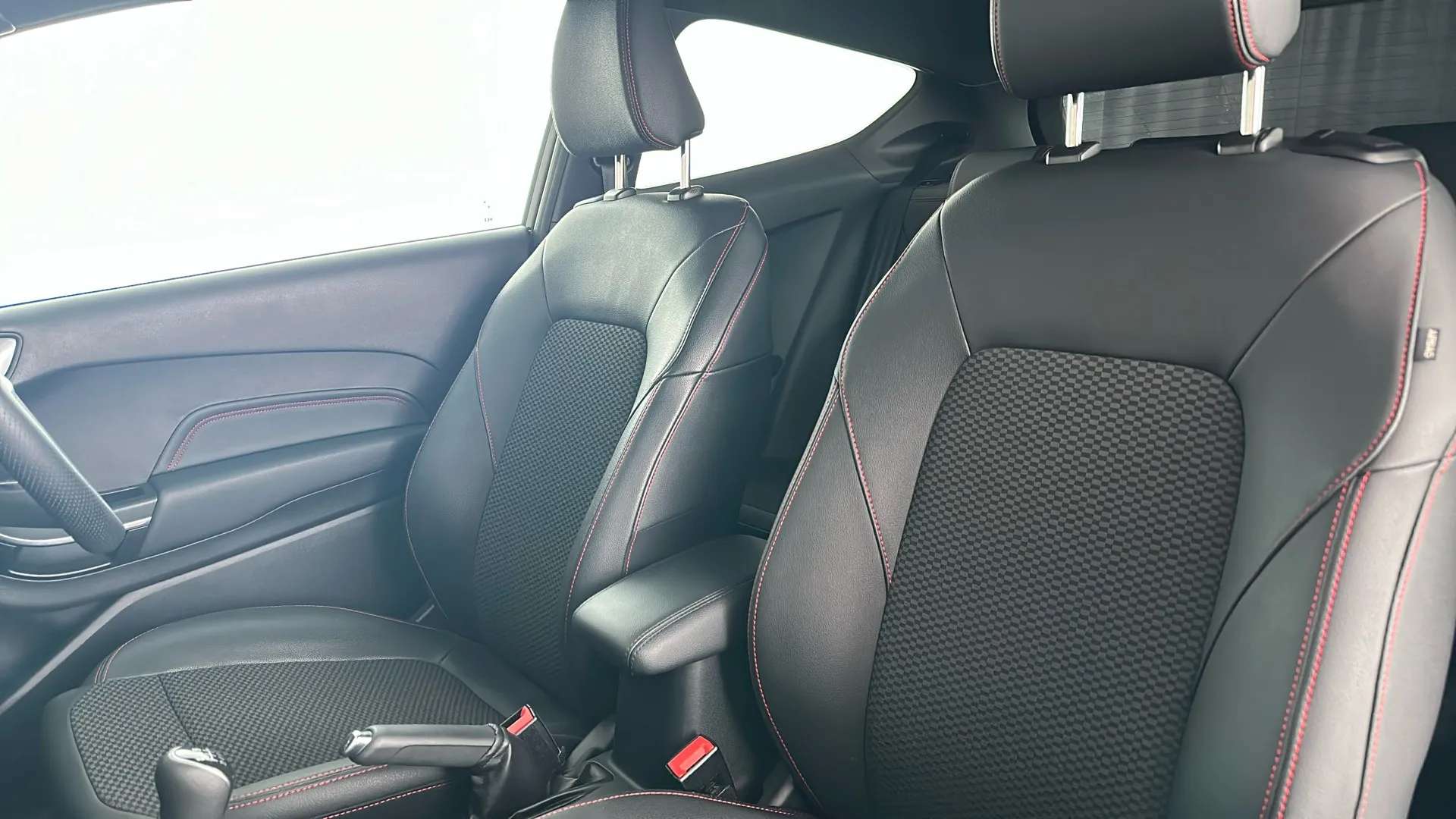2022 FORD FIESTA 2022 FORD FIESTA