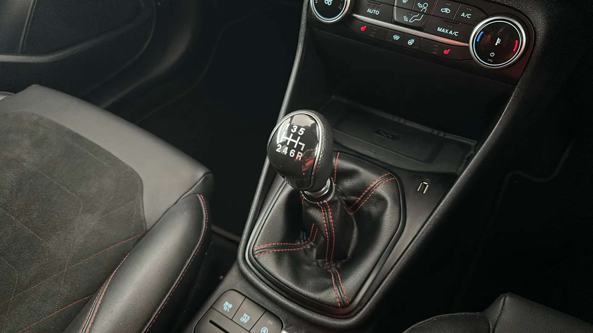 2022 FORD FIESTA 2022 FORD FIESTA