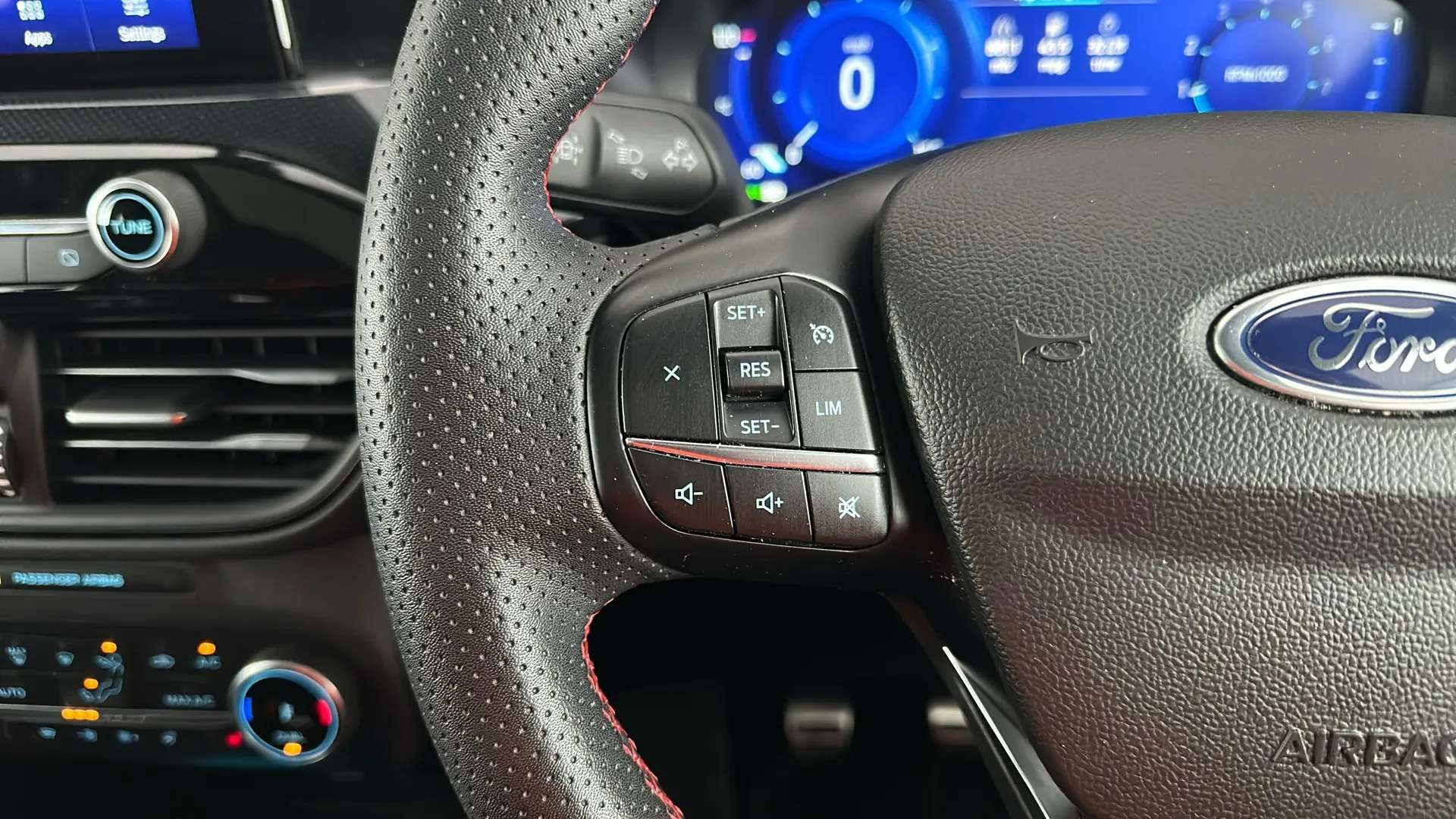 2023 FORD KUGA 2023 FORD KUGA