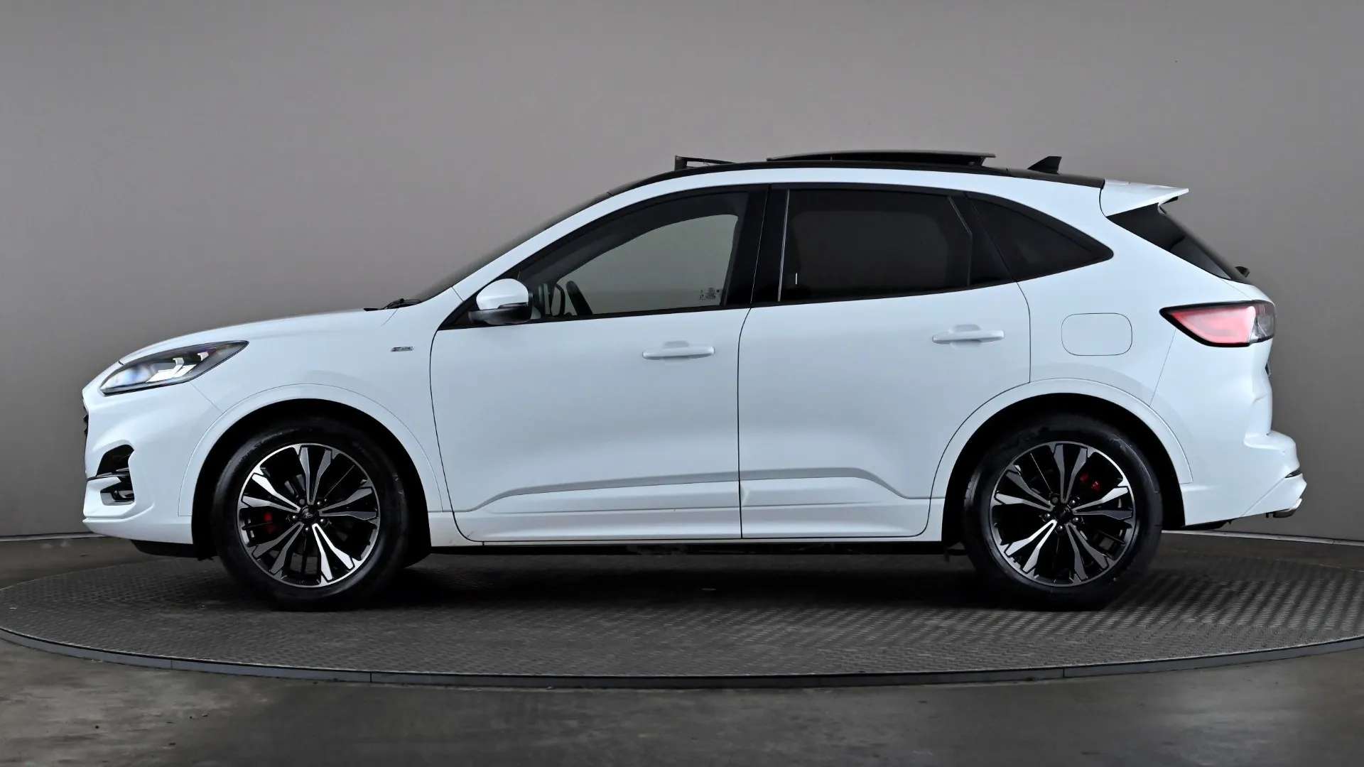 A 2022 FORD KUGA 2.0 EcoBlue mHEV ST-Line X Edition A 2022 FORD KUGA 2.0 EcoBlue mHEV ST-Line X Edition