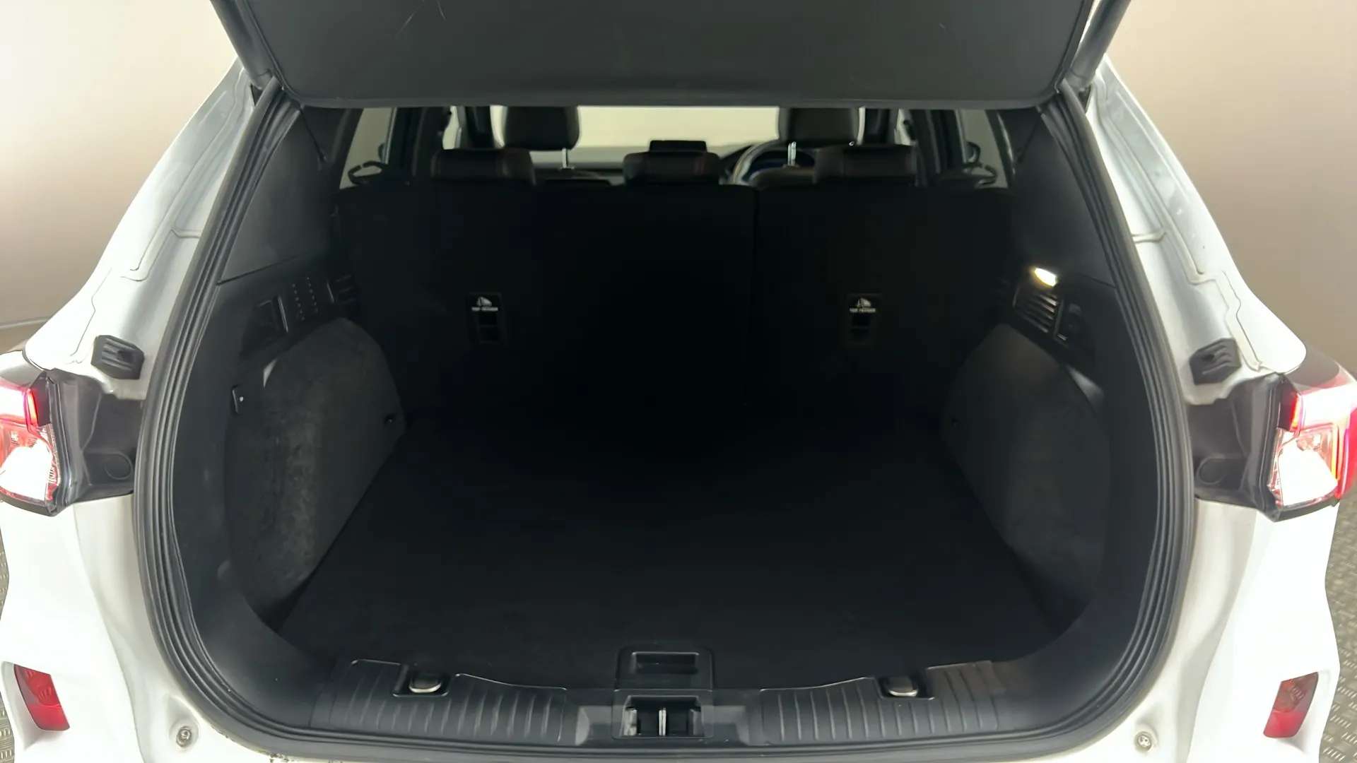 2022 FORD KUGA 2022 FORD KUGA