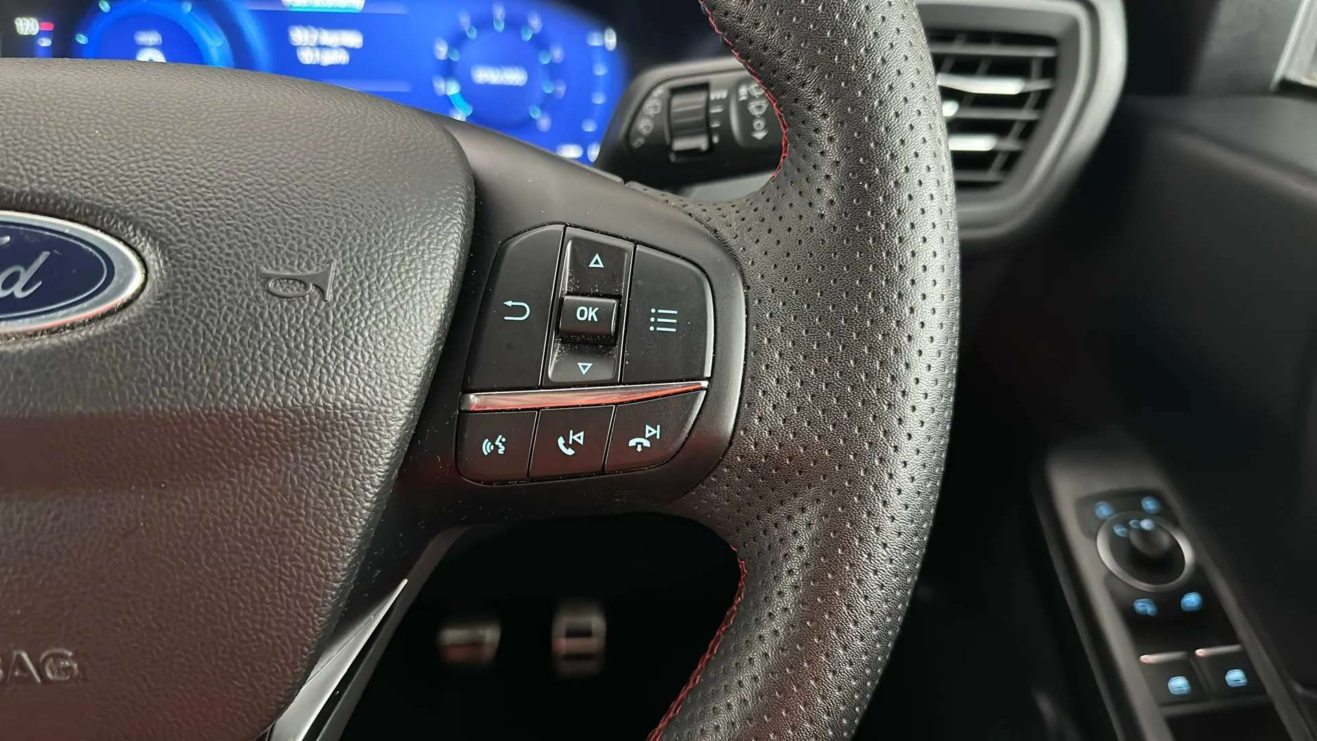 2023 FORD KUGA 2023 FORD KUGA