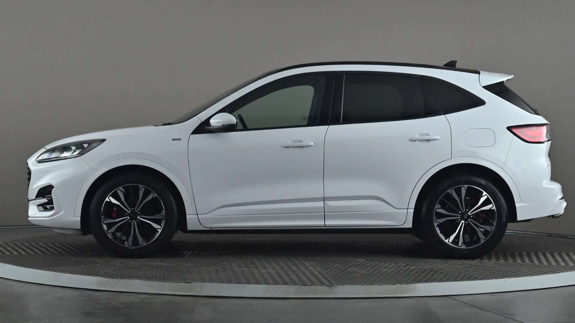 A 2022 FORD KUGA 1.5 EcoBlue ST-Line X Edition A 2022 FORD KUGA 1.5 EcoBlue ST-Line X Edition